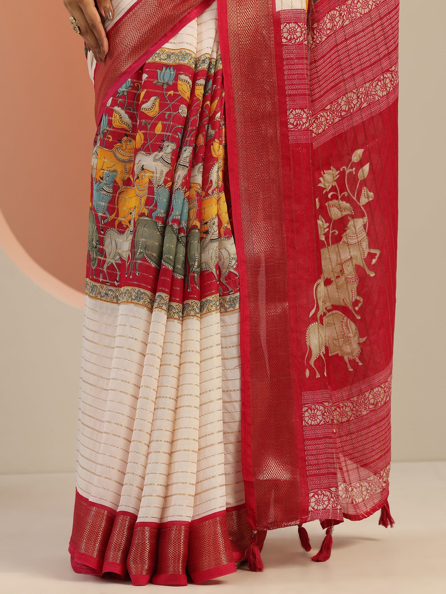 Pink Printed Silk Blend Saree With Unstitched Blouse Piece