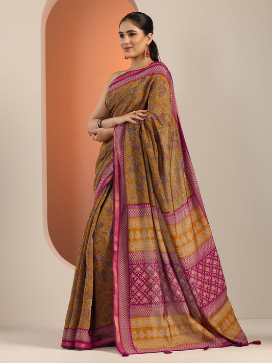 Mustard Printed Cotton Blend Saree With Unstitched Blouse Piece