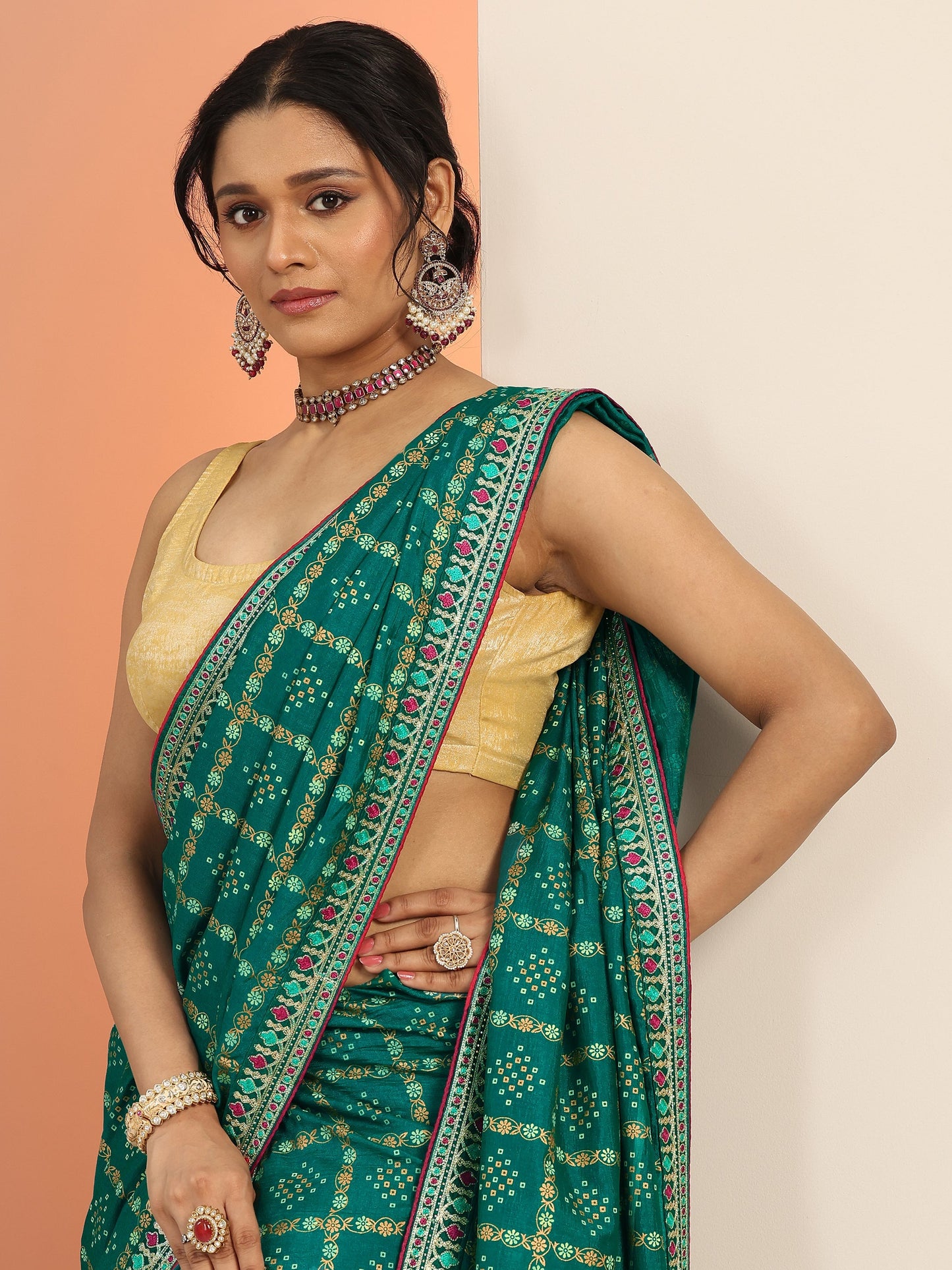 Teal Printed Silk blend Saree With Unstitched Blouse Piece