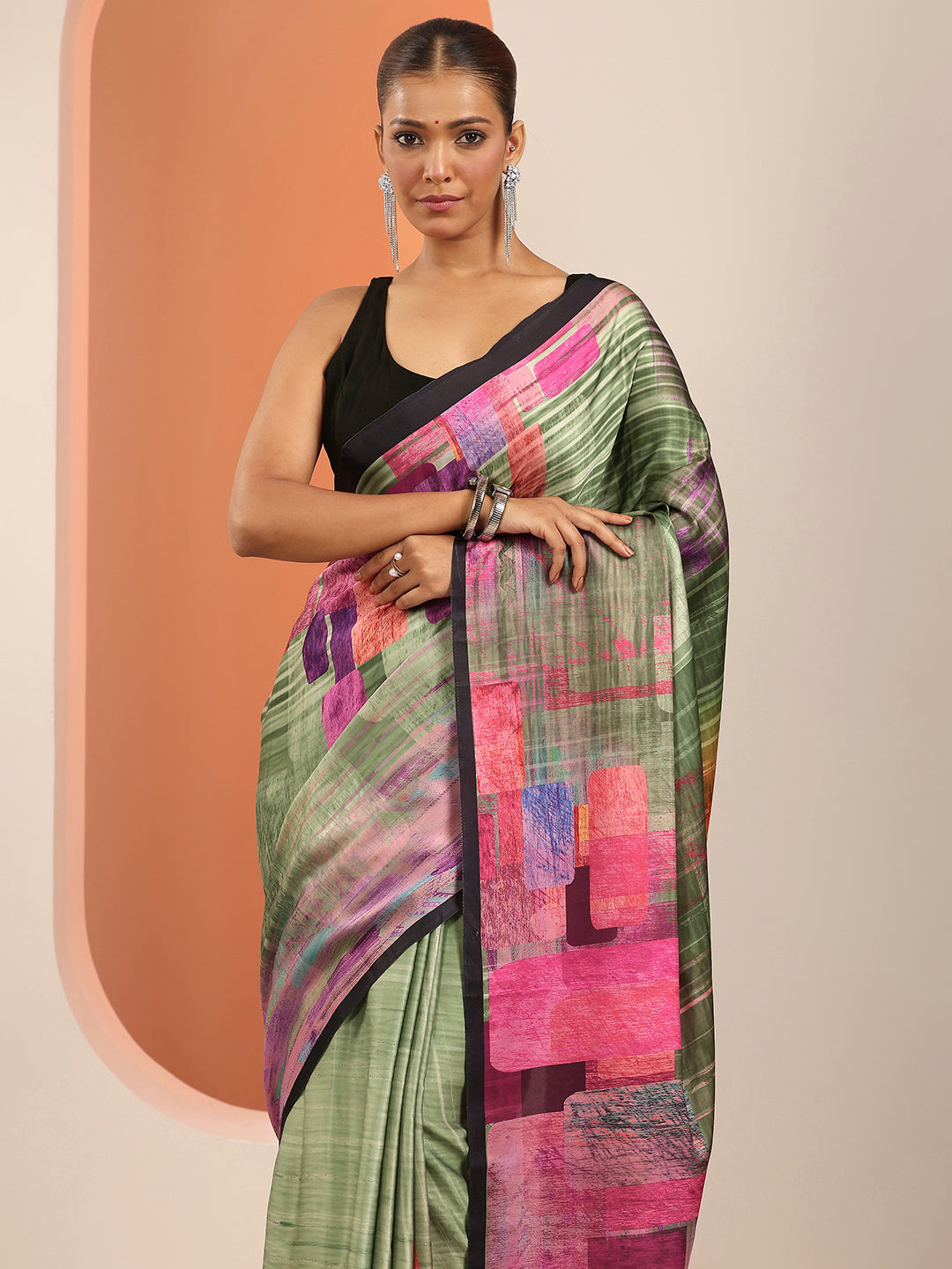 Olive Solid Silk Blend Saree With Unstitched Blouse Piece