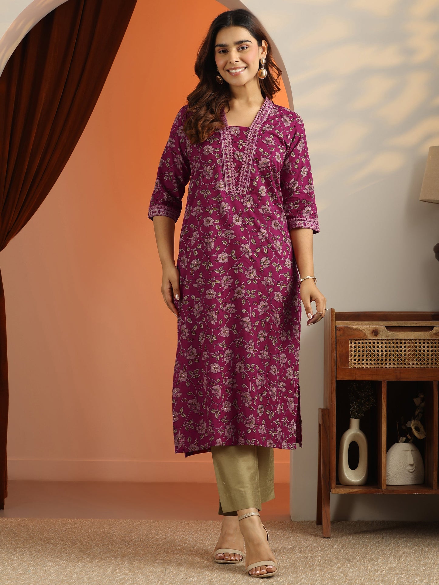 Pink Printed Cotton Straight Kurta