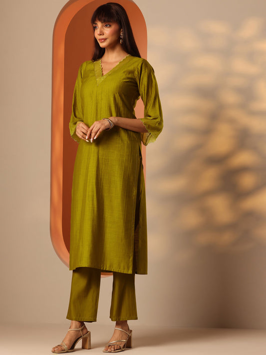 Green Woven Design Silk Blend Straight Suit Set With Dupatta