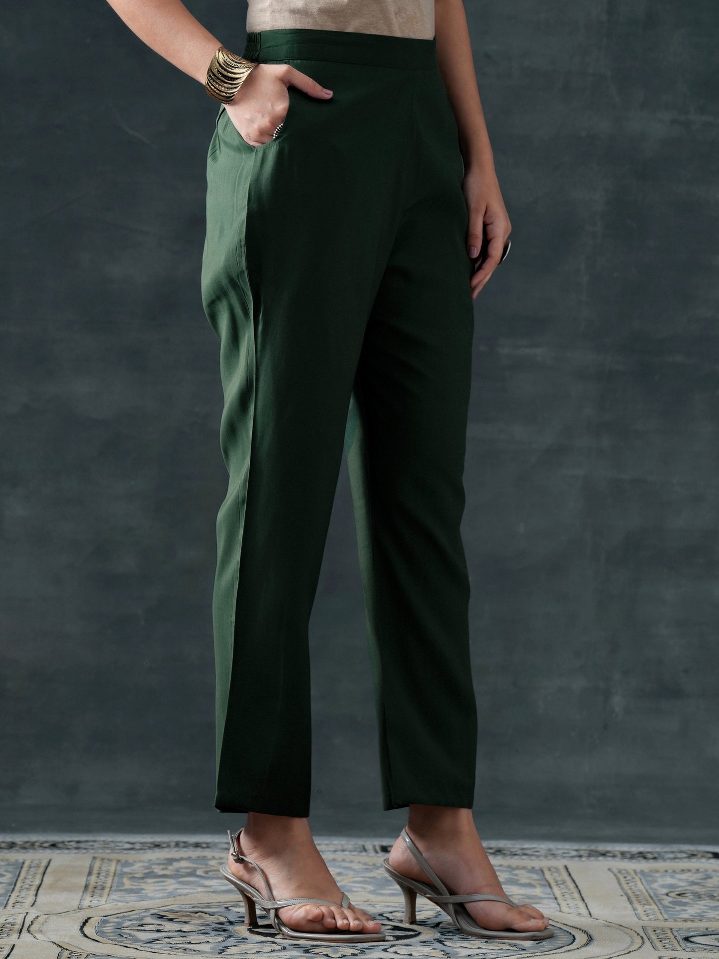 Green Printed Silk Blend Straight Suit Set With Dupatta