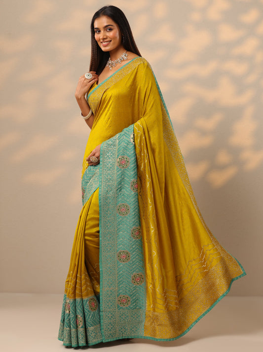 Mustard Embellished Silk blend Saree With Unstitched Blouse Piece