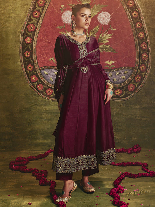 Divyani Maroon Embroidered Silk Blend Anarkali Suit Set With Dupatta