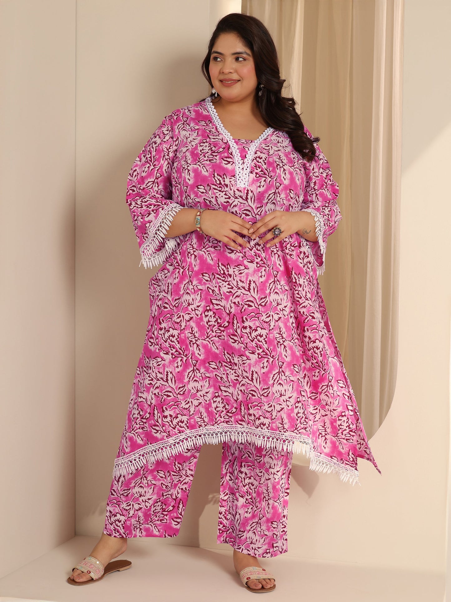 Plus Size Pink Printed Cotton Blend Straight Kurta Set