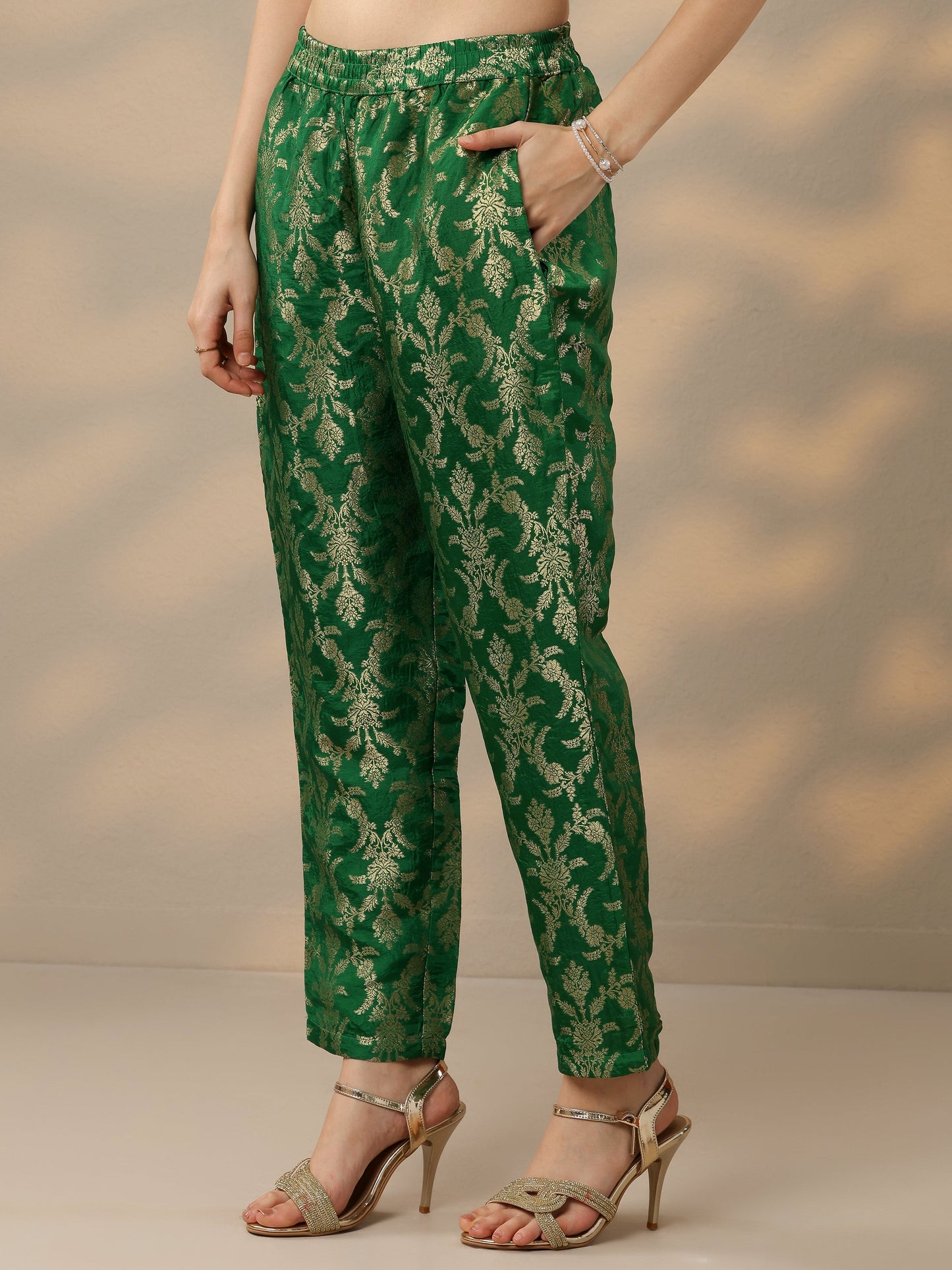 Green Woven Design Silk Blend Straight Suit Set With Dupatta