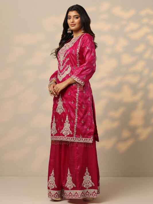 Libas Art Pink Embroidered Organza Straight Suit Set With Dupatta