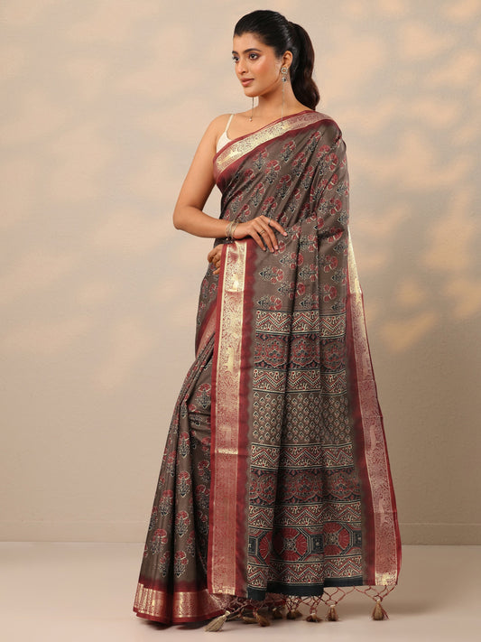 Grey Printed Silk Blend Sarees With Unstitched Blouse Piece