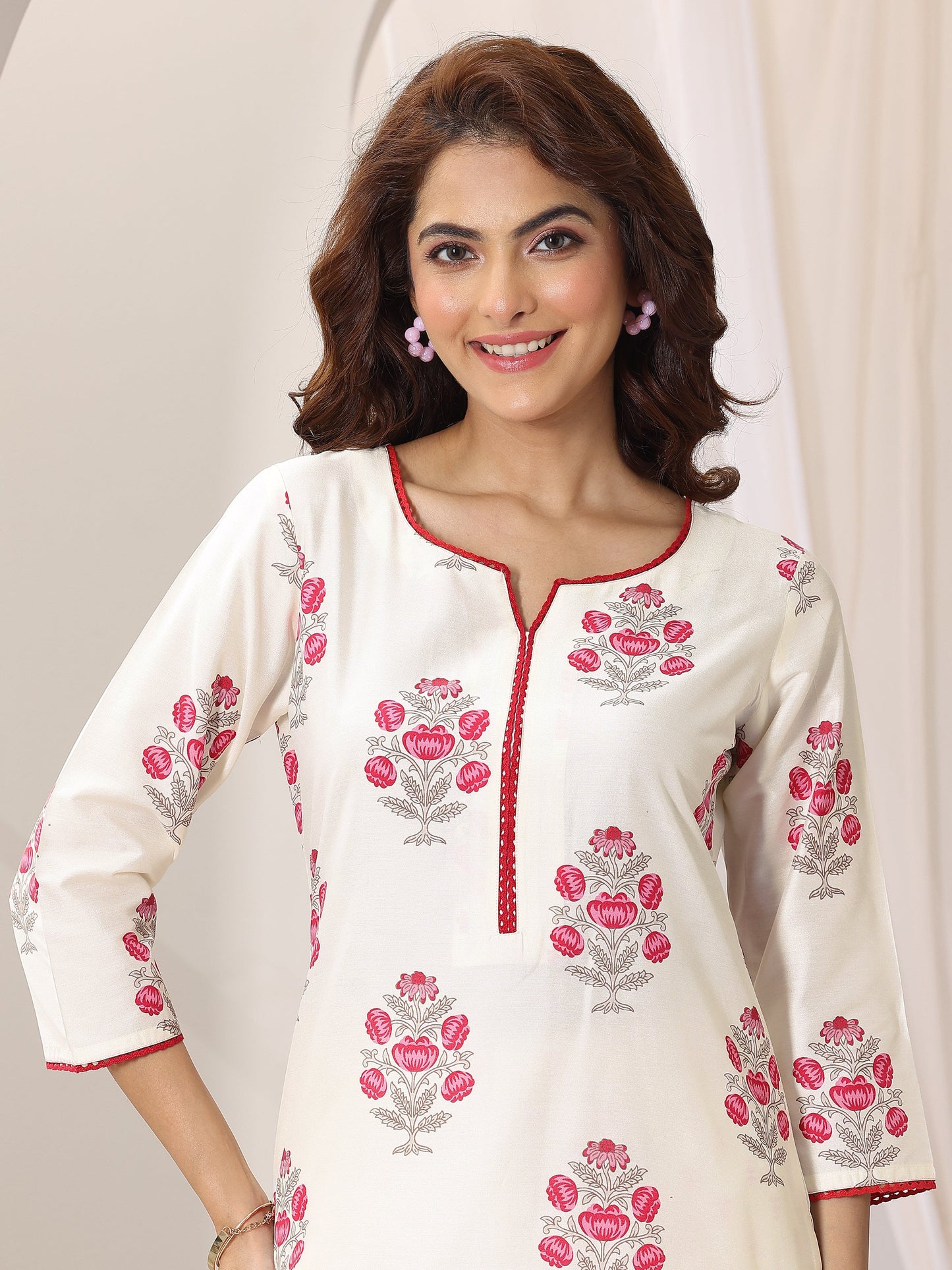 Off White Printed Chanderi Silk Straight Suit Set With Dupatta