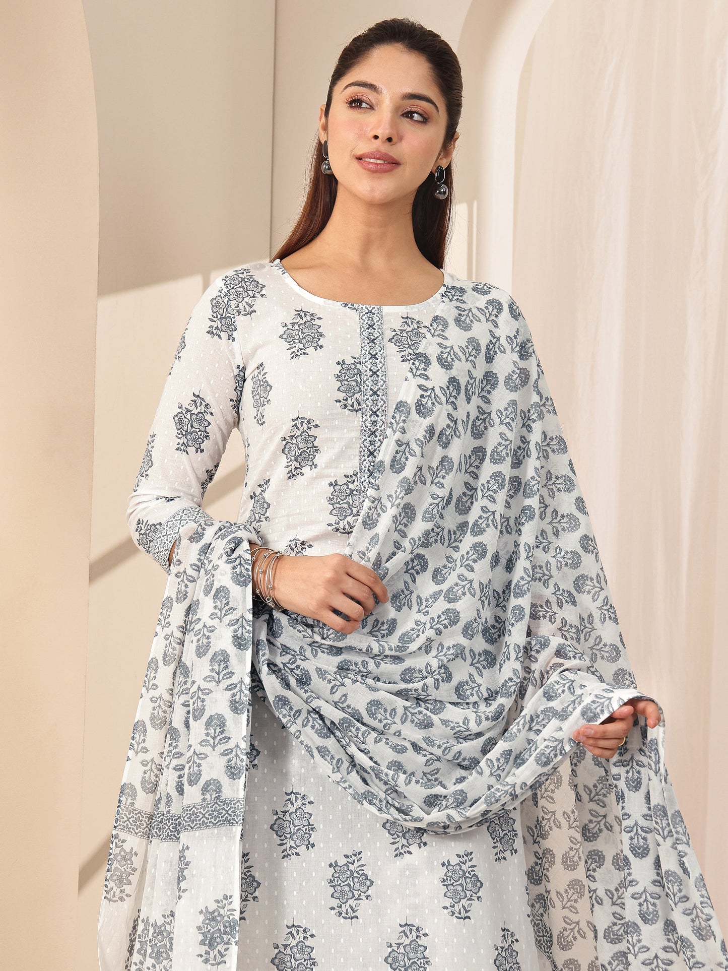 Off White Printed Cotton Straight Suit Sets With Dupatta
