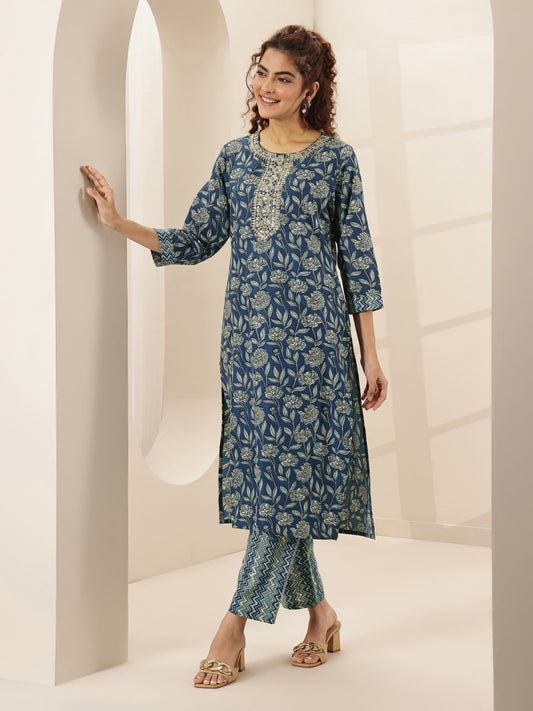 Teal Blue Printed Cotton Blend Straight Suit Sets With Dupatta