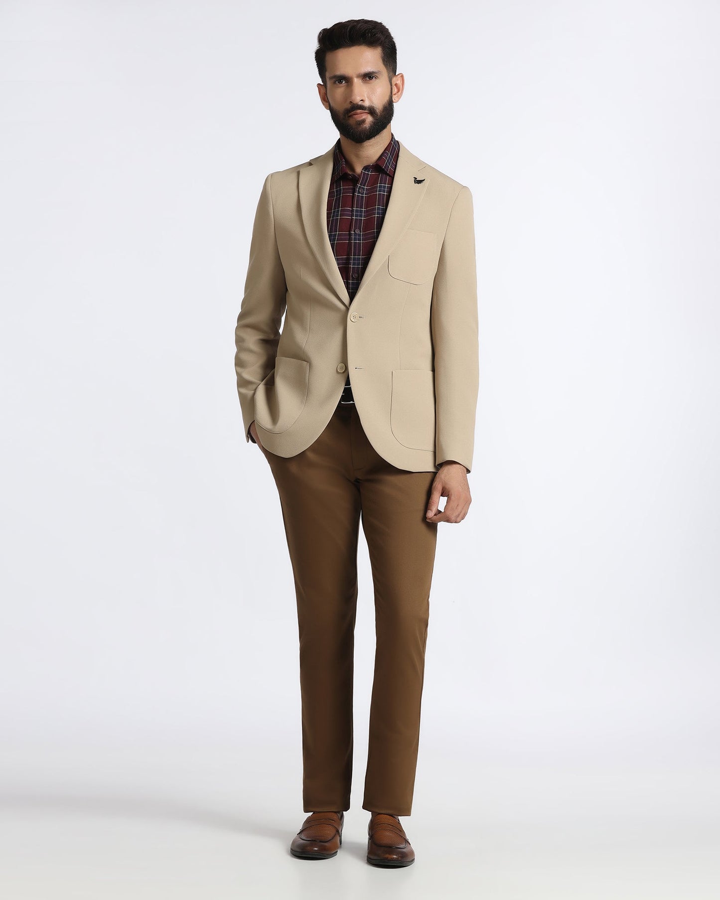 Beige Solid Blazer - Modelo