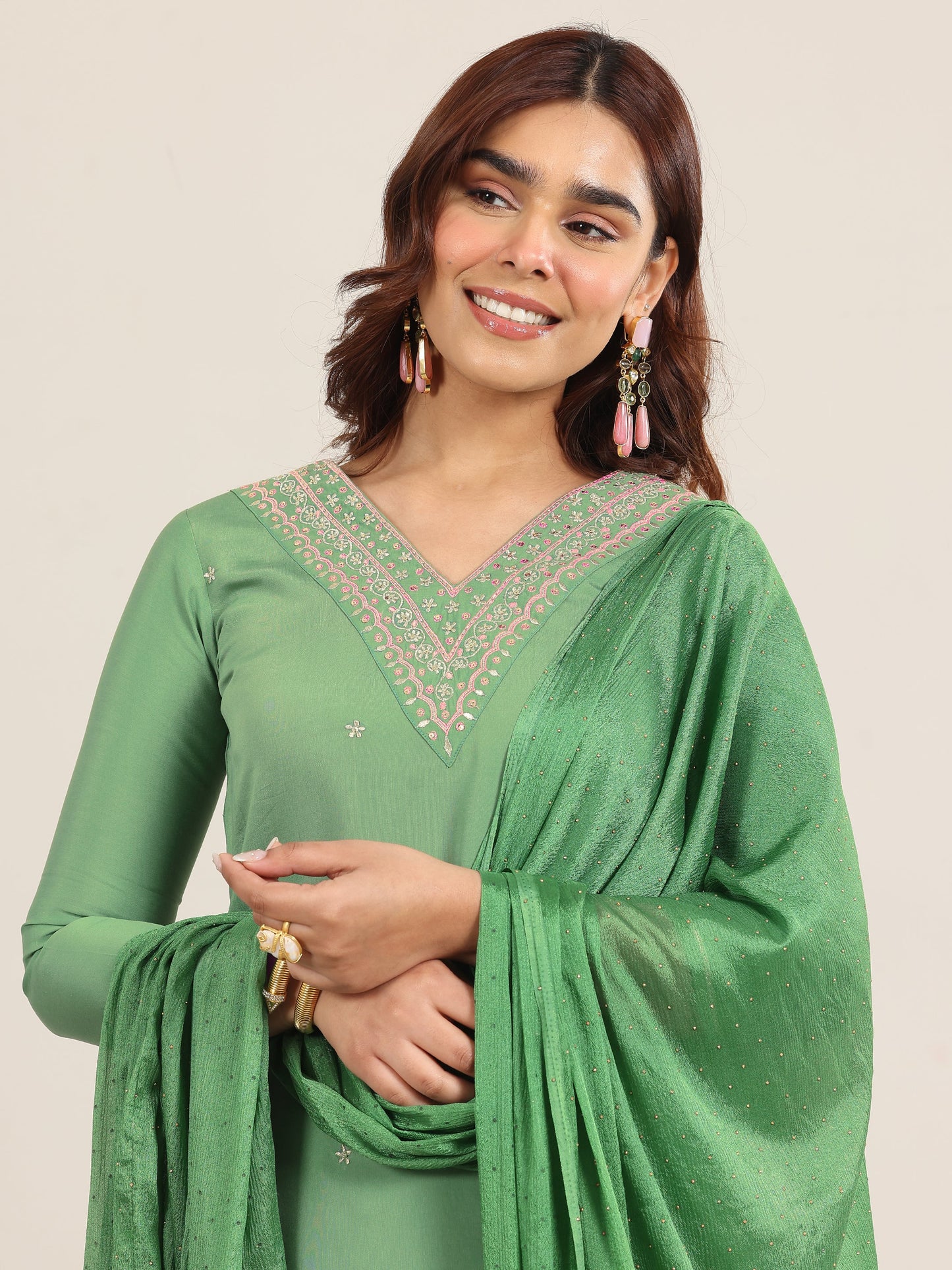 Green Embroidered Silk Blend Straight Suit With Dupatta
