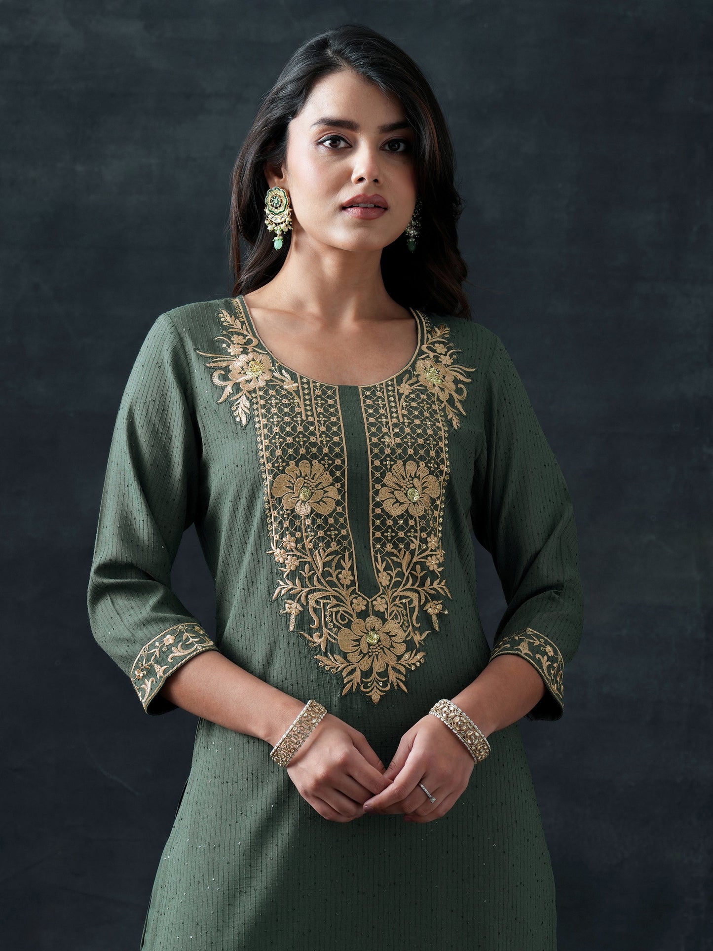Green Embellished Silk Blend Straight Suit Set With Dupatta