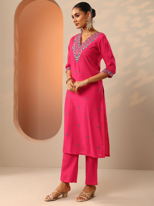 Red Embroidered Silk Blend Straight Suit Set With Dupatta