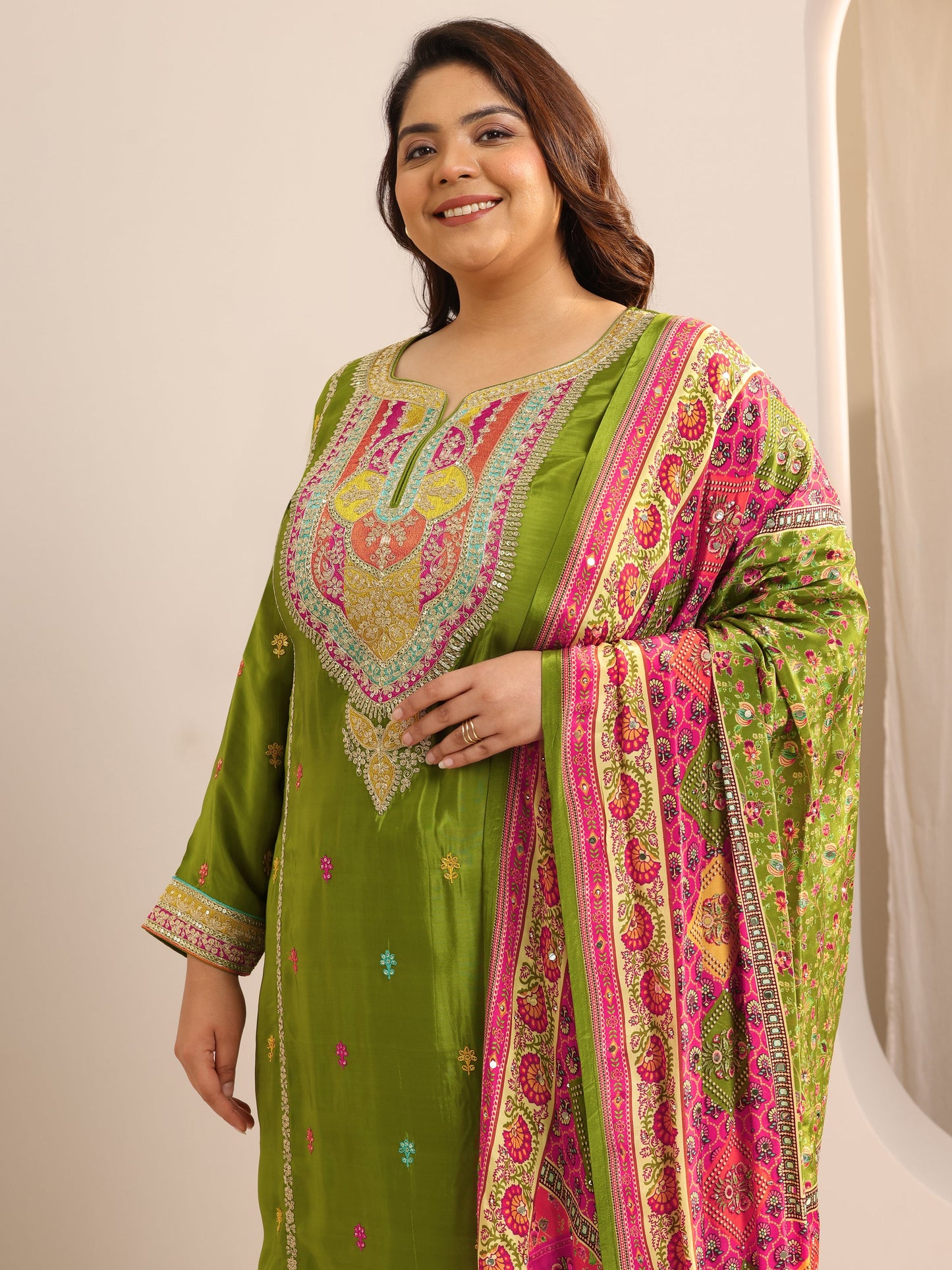 Plus Size Green Embroidered Silk Blend Straight Suit Set With Dupatta