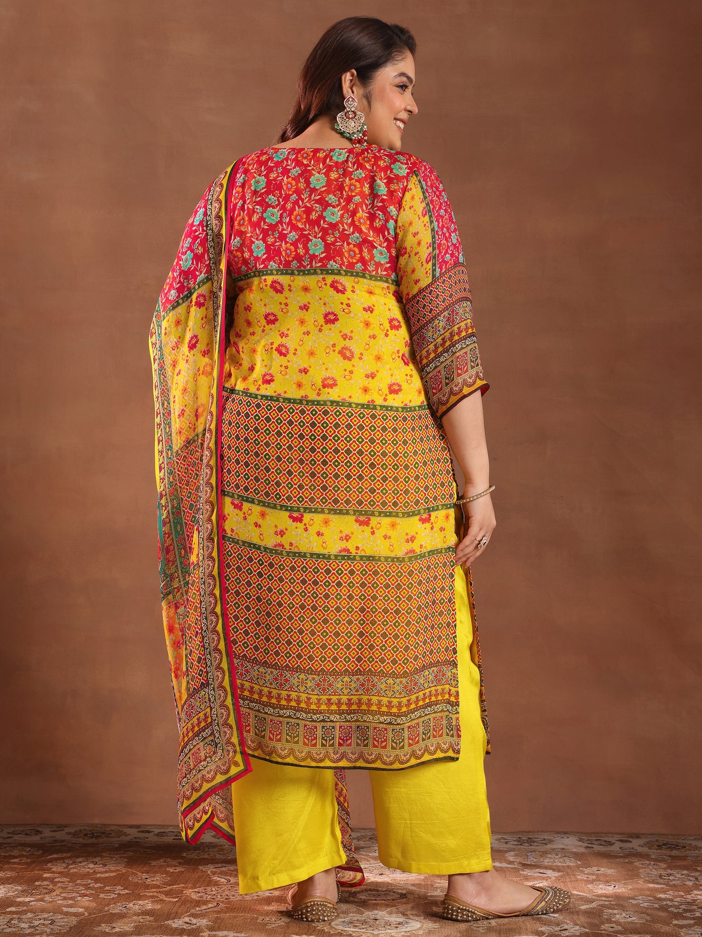 Plus Size Mutli Printed Organza Straight Suit With Dupatta