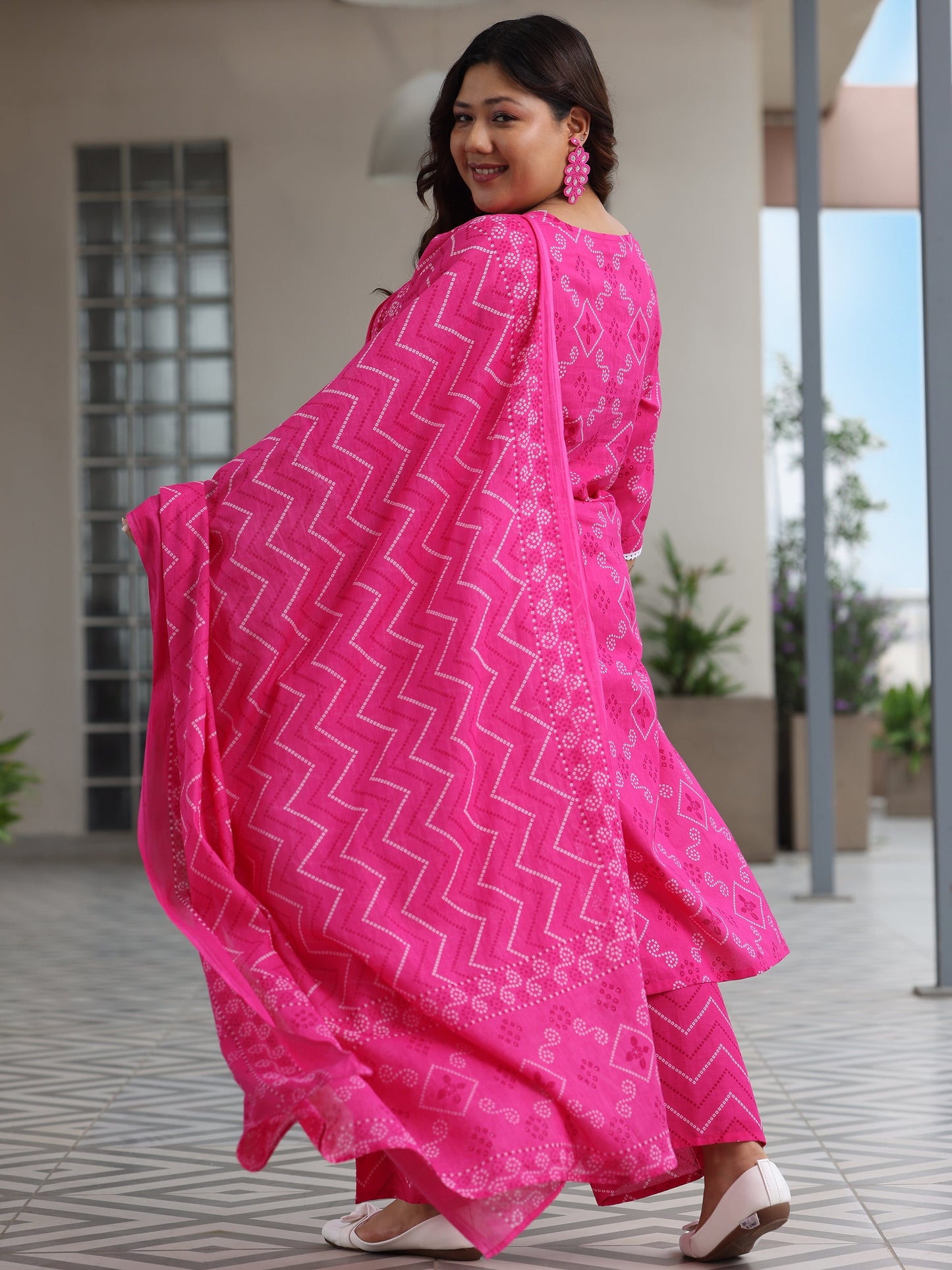 Plus Size Pink Printed Cotton Straight Suit Set With Dupatta