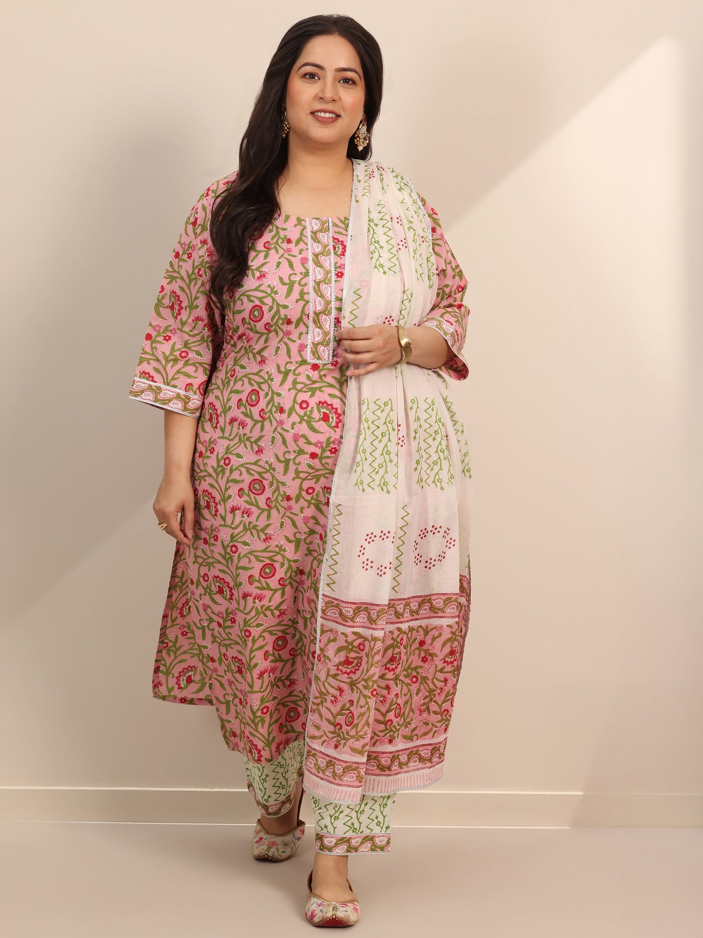 Plus Size Pink Printed Cotton Straight Suit Set With Dupatta