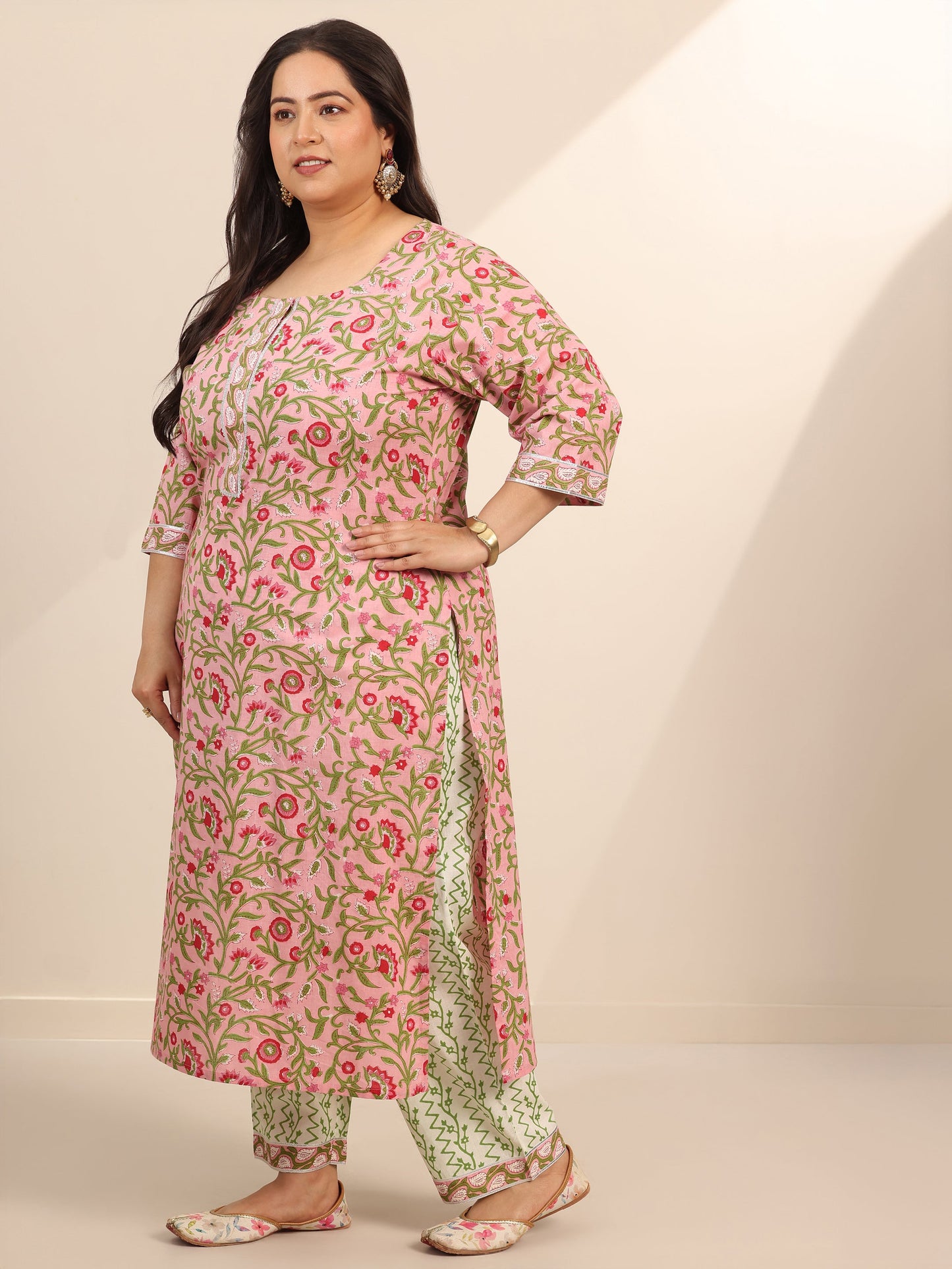 Plus Size Pink Printed Cotton Straight Suit Set With Dupatta