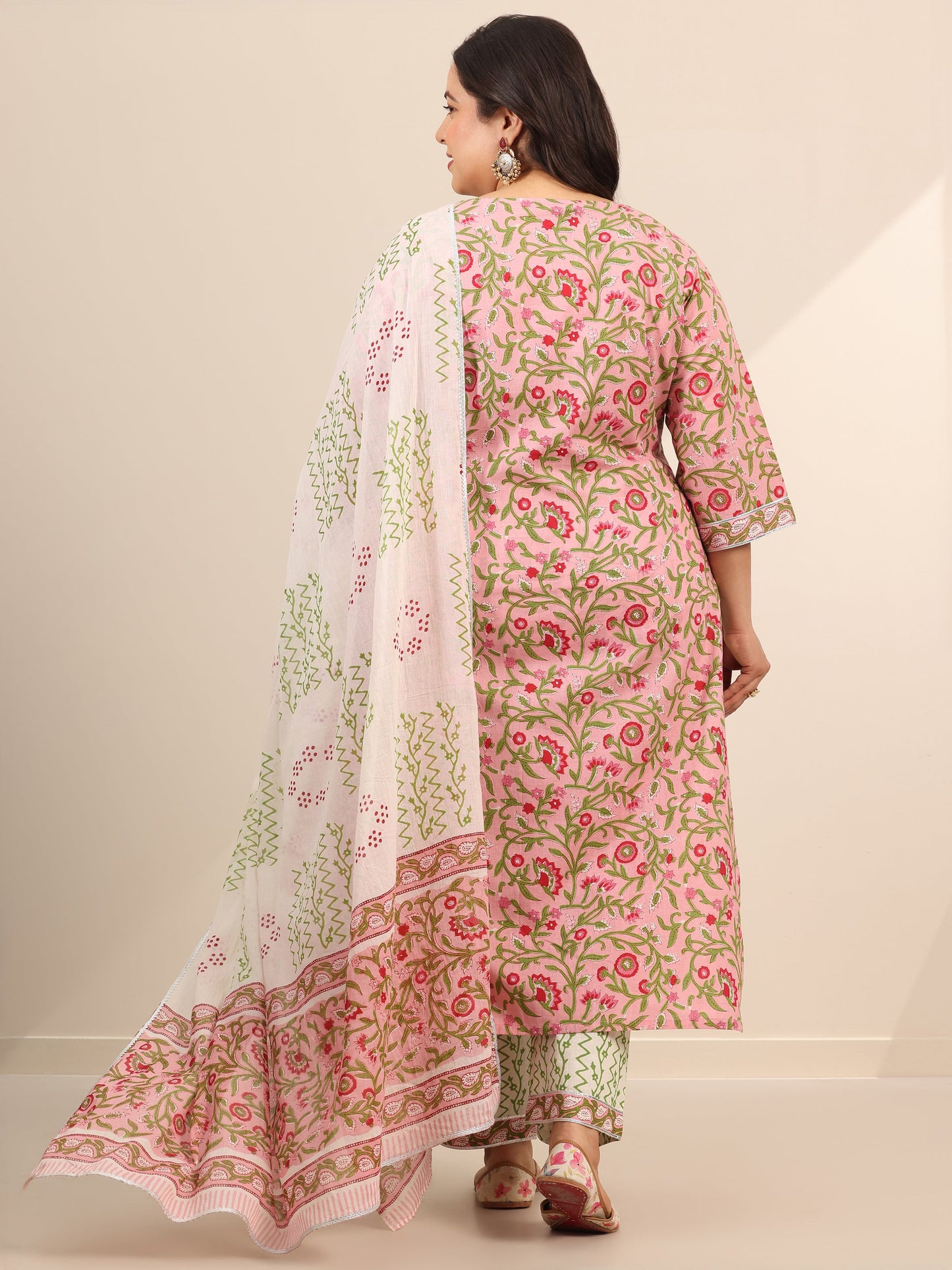 Plus Size Pink Printed Cotton Straight Suit Set With Dupatta