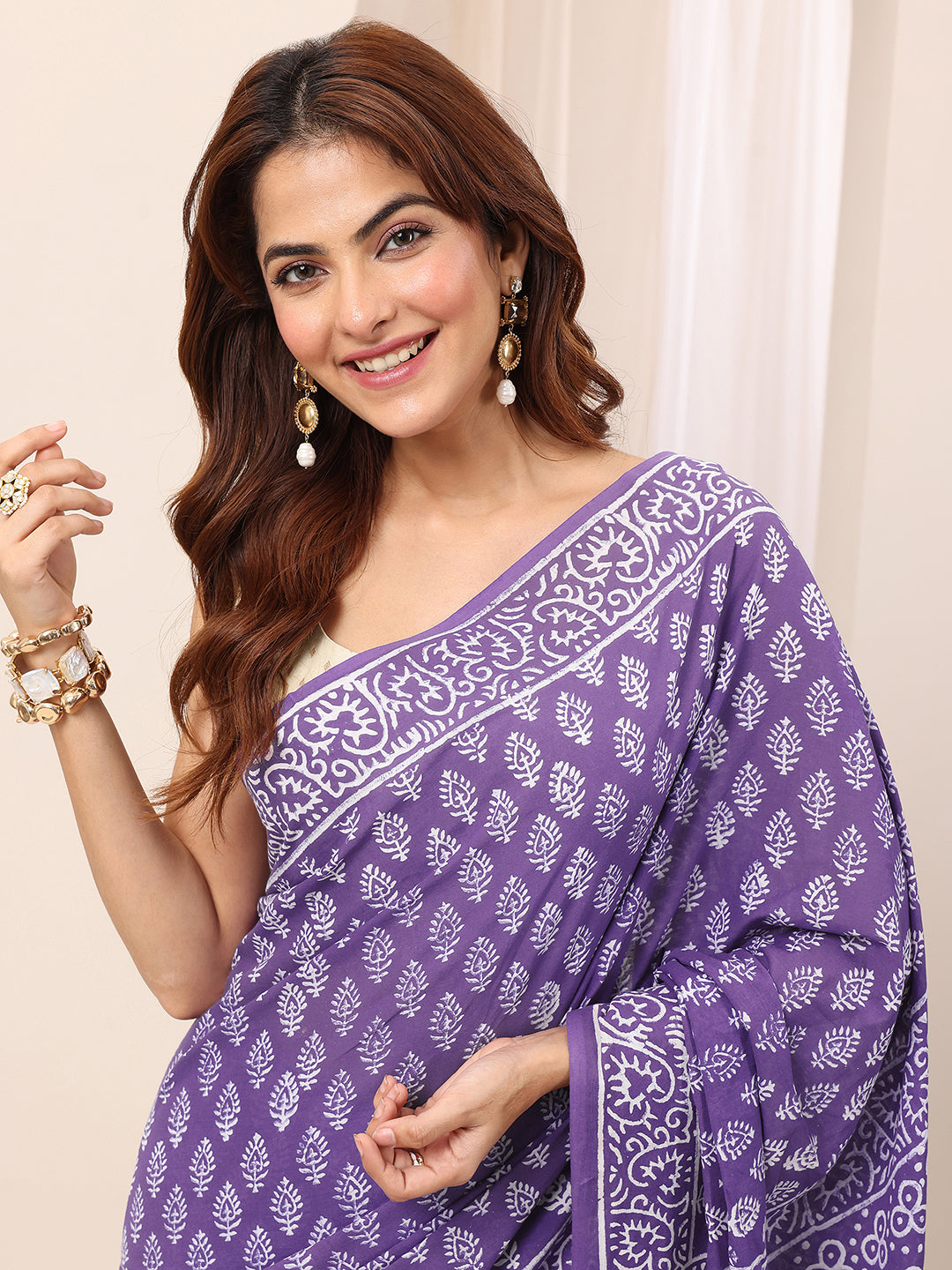 Purple Printed Cotton Saree With Unstitched Blouse