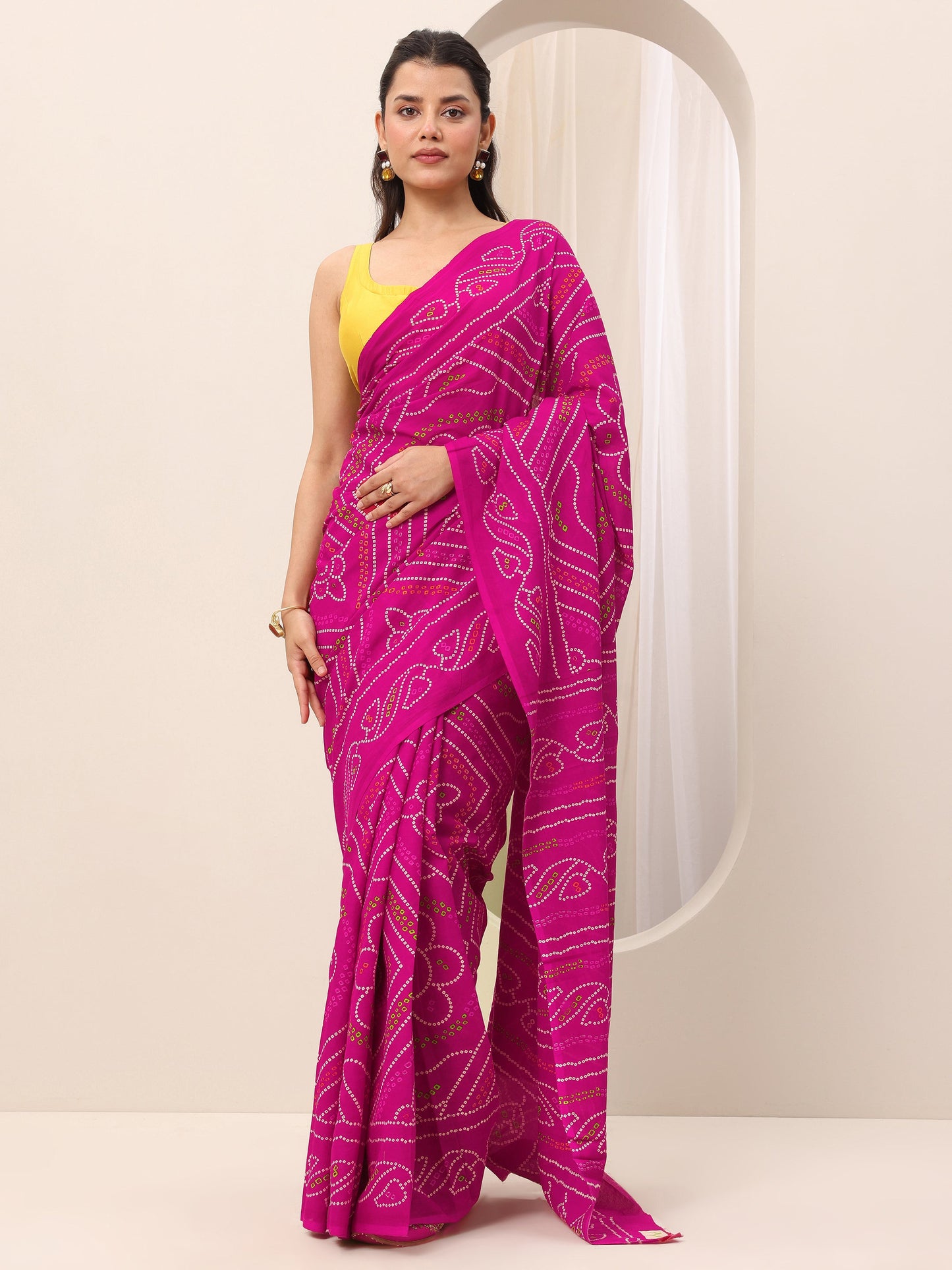 Pink Printed Cotton Saree With Unstitched Blouse
