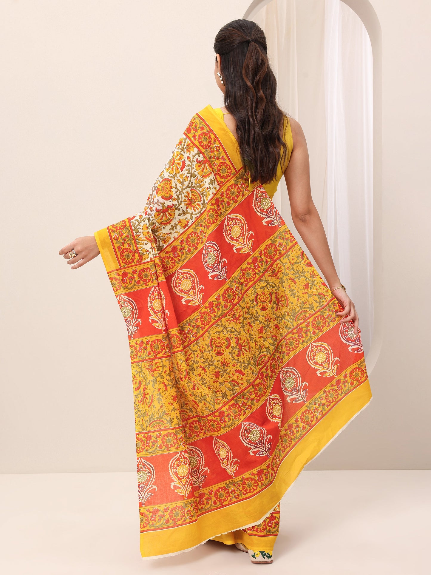 Mustard Printed Cotton Saree With Unstitched Blouse