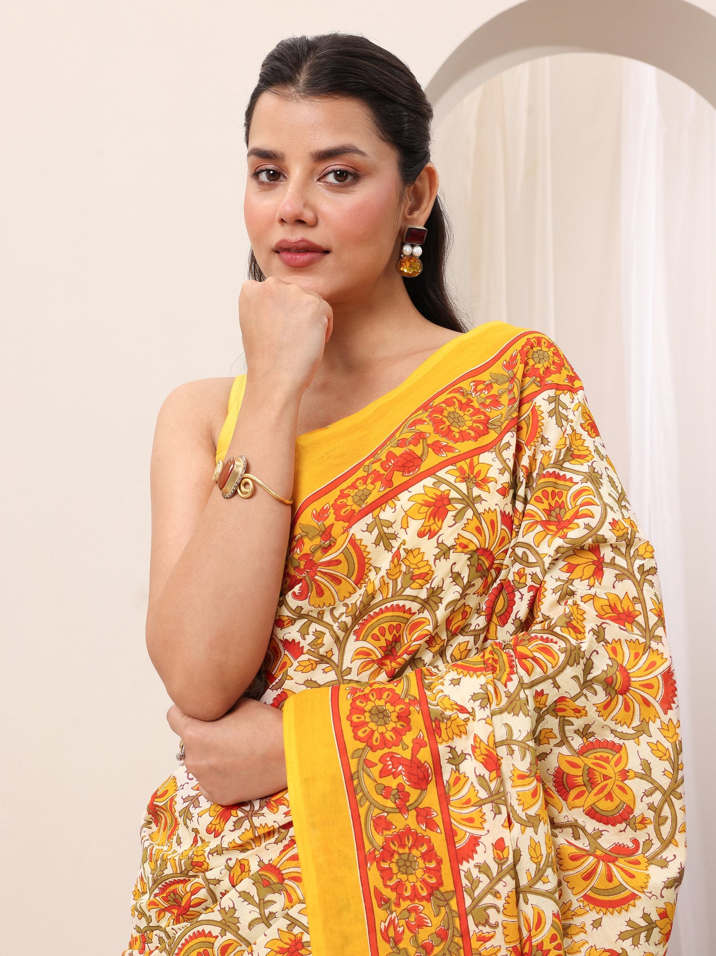 Mustard Printed Cotton Saree With Unstitched Blouse