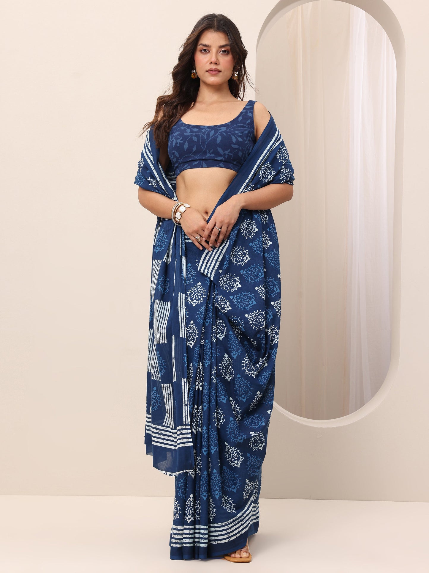 Indigo Printed Cotton Saree With Unstitched Blouse