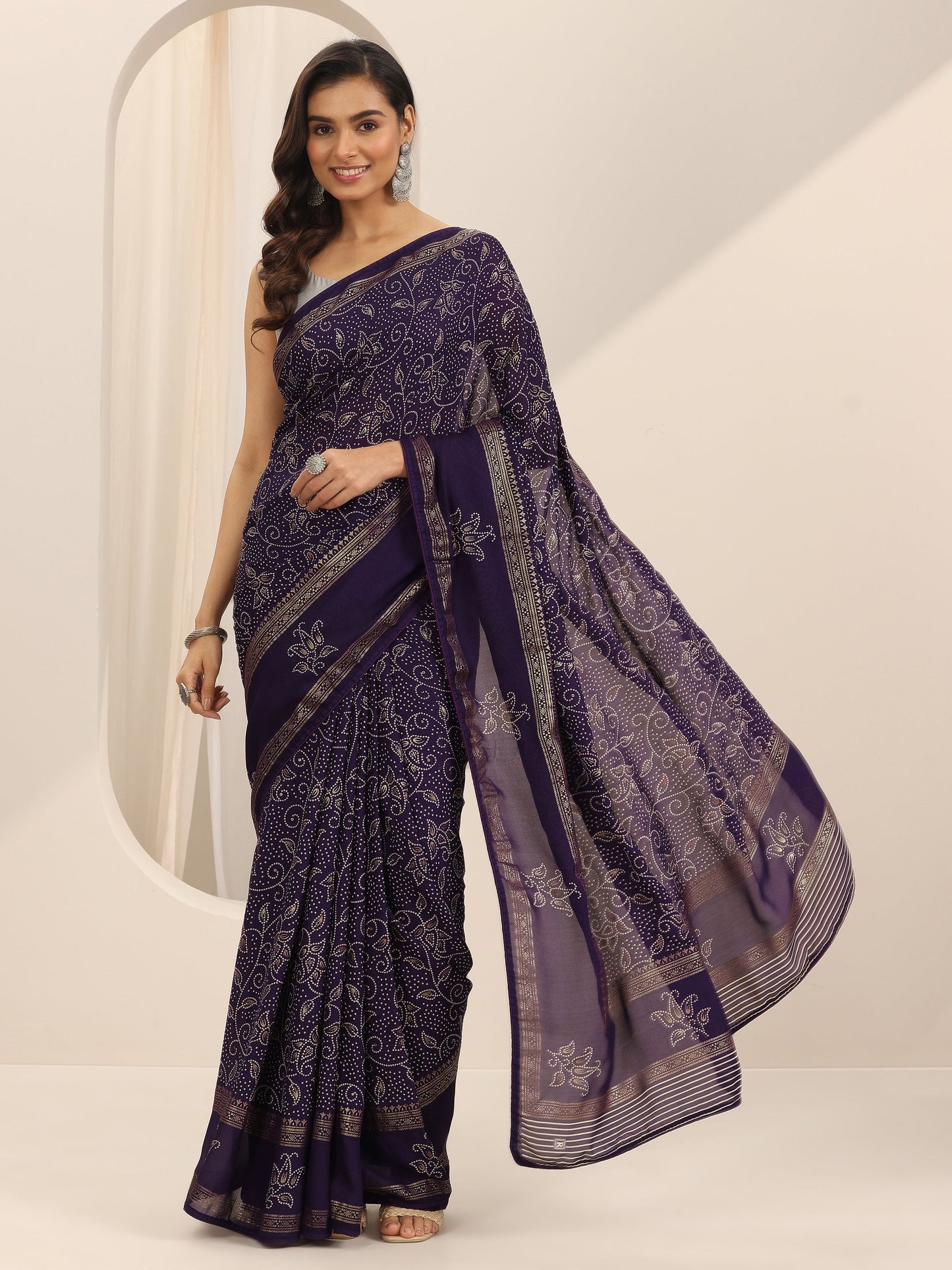 Purple Printed Georgette Saree With Unstitched Blouse Piece