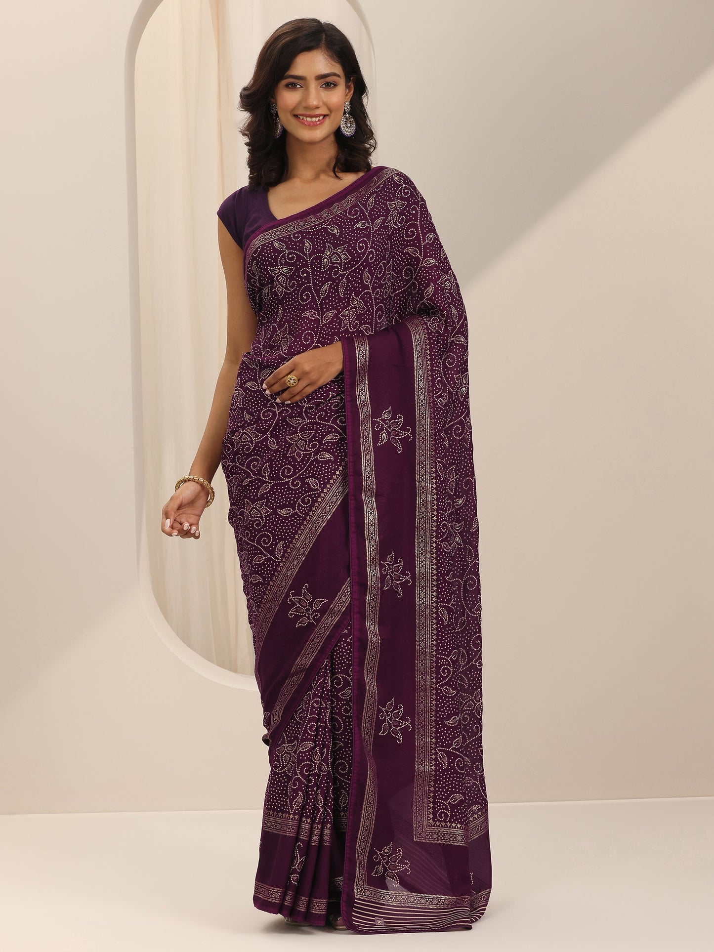 Wine Printed Georgette Saree With Unstitched Blouse Piece