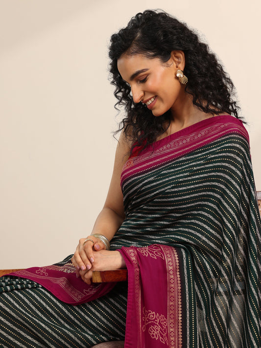 Green Printed Georgette Saree With Unstitched Blouse Piece