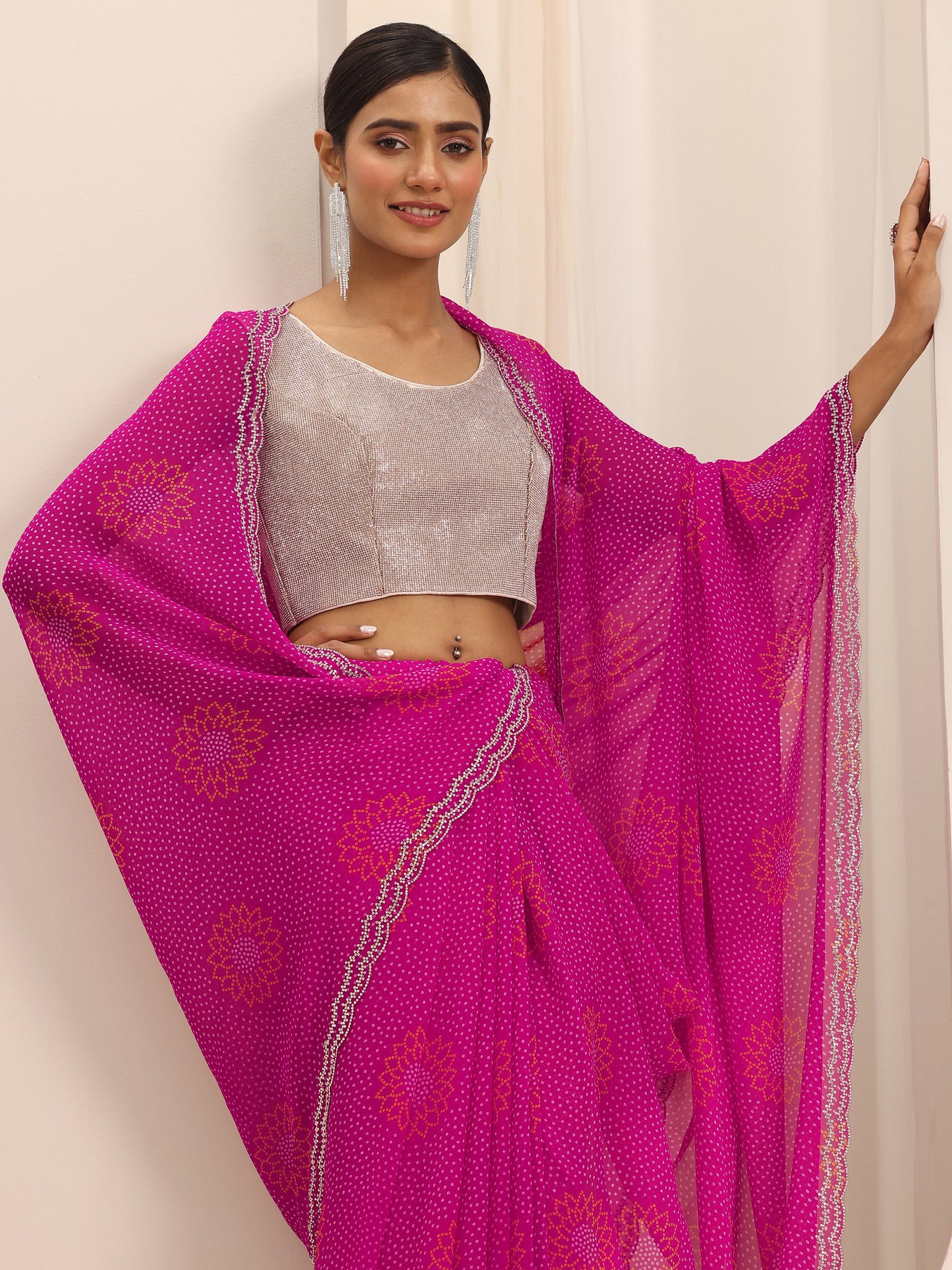 Pink Bandhani Printed Georgette Saree With Unstitched Blouse Piece