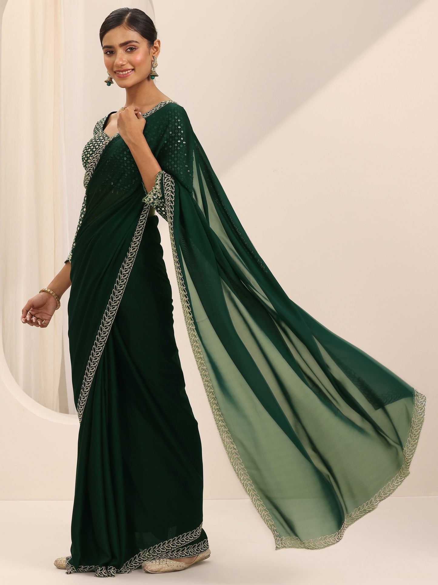 Green Solid Jimmy Choo Satin Saree With Unstitched Blouse Piece