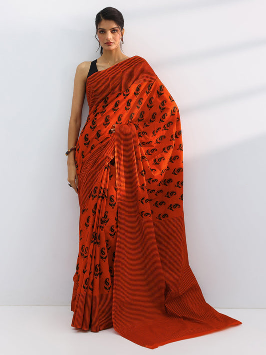 Orange Printed Cotton Saree With Unstitched Blouse Piece
