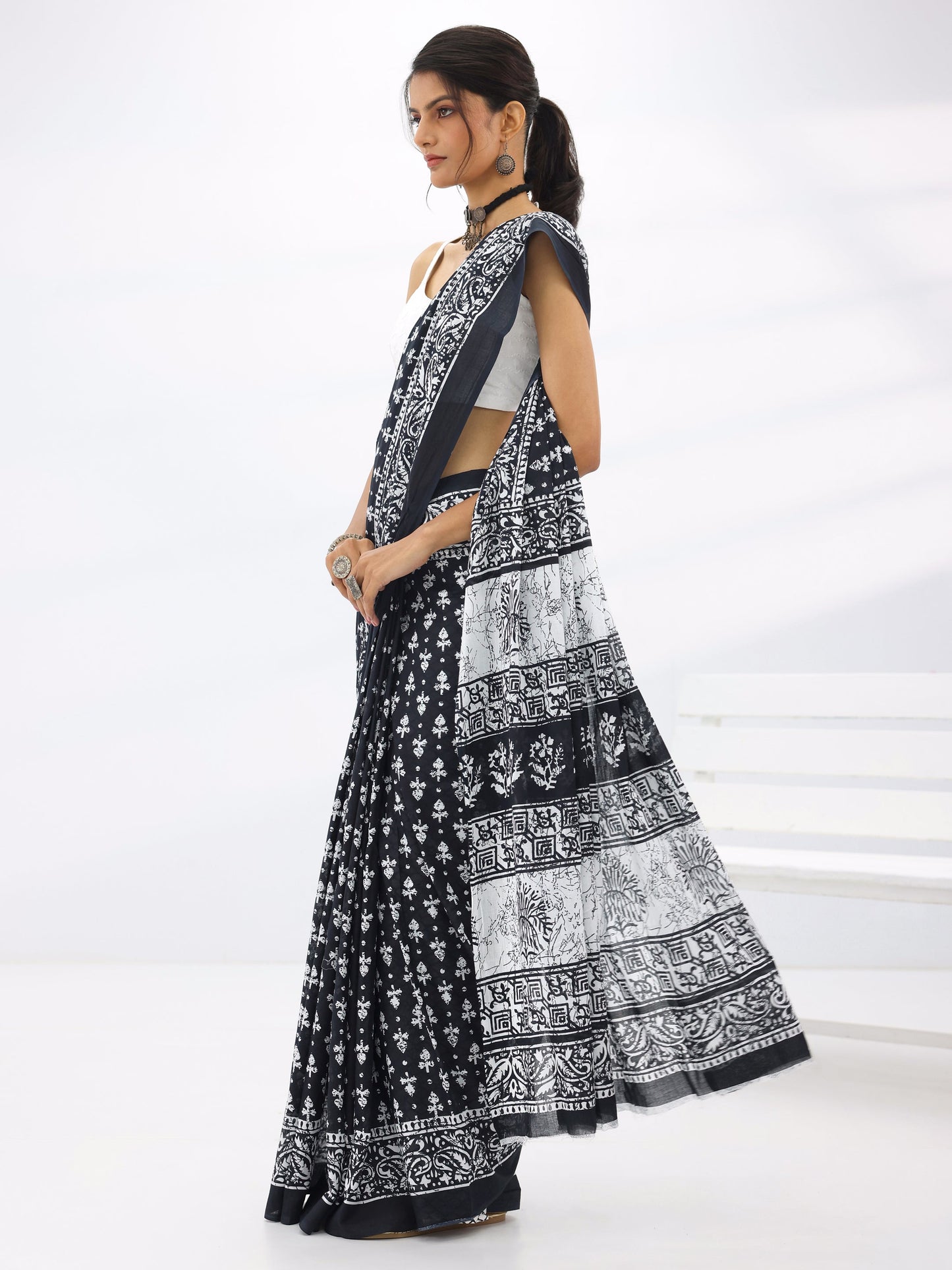 Black Printed Cotton Saree With Unstitched Blouse Piece