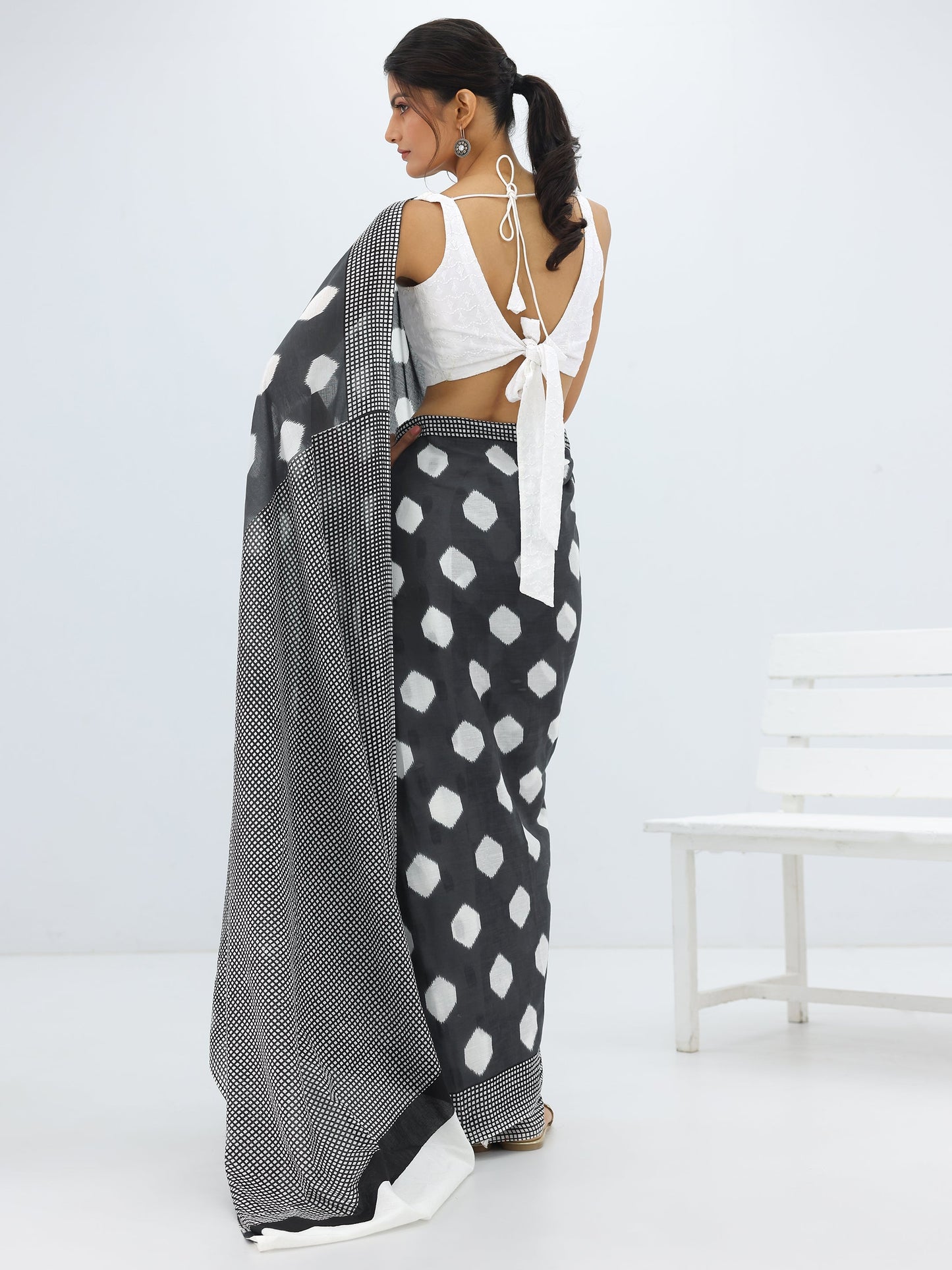 Black Printed Cotton Saree With Unstitched Blouse Piece