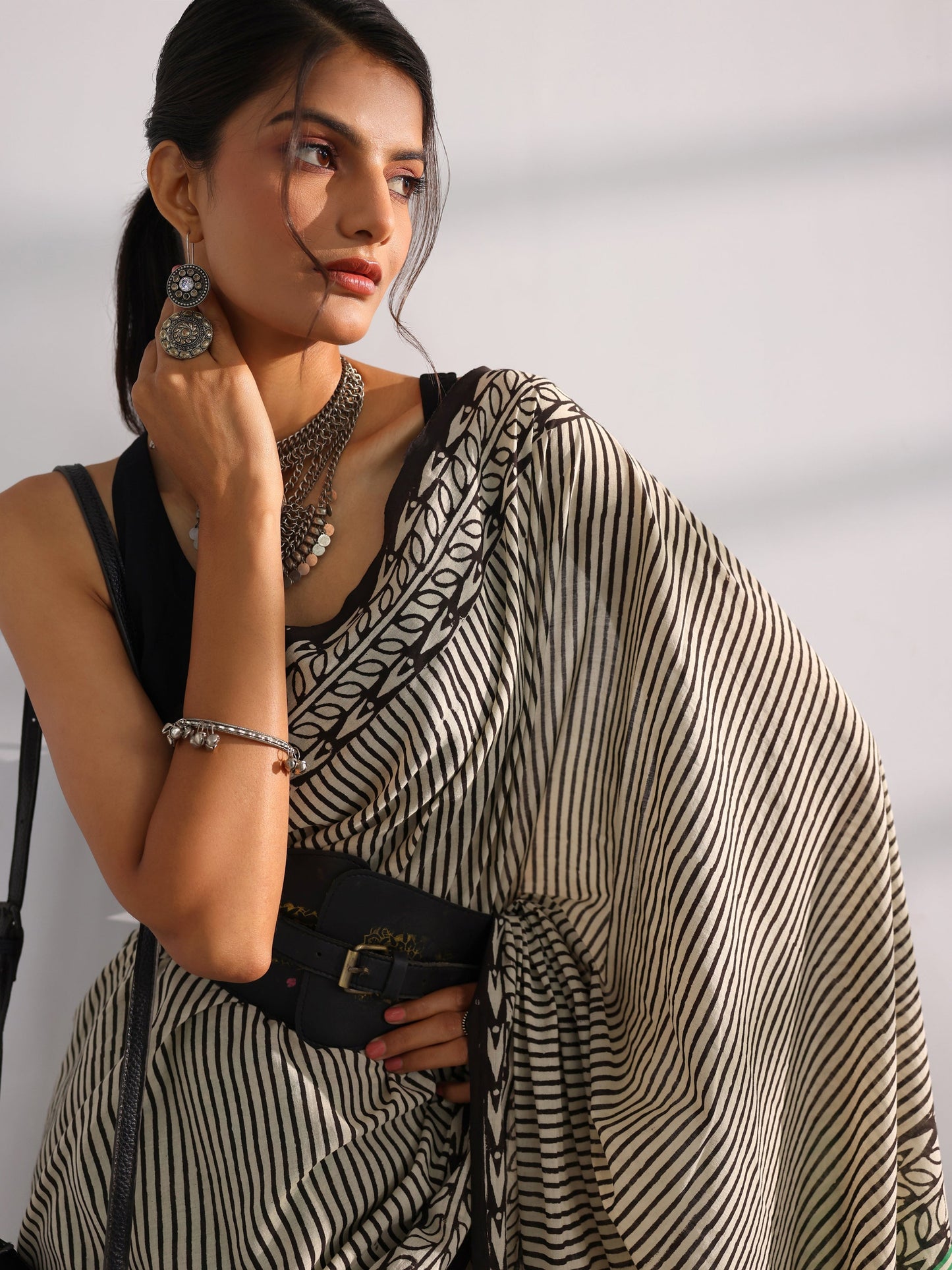 Green Printed Cotton Saree With Unstitched Blouse Piece