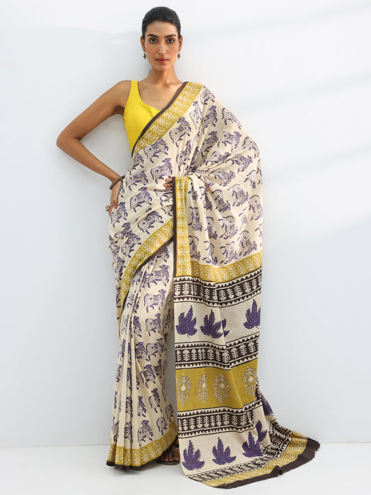 Off White Printed Cotton Saree With Unstitched Blouse Piece