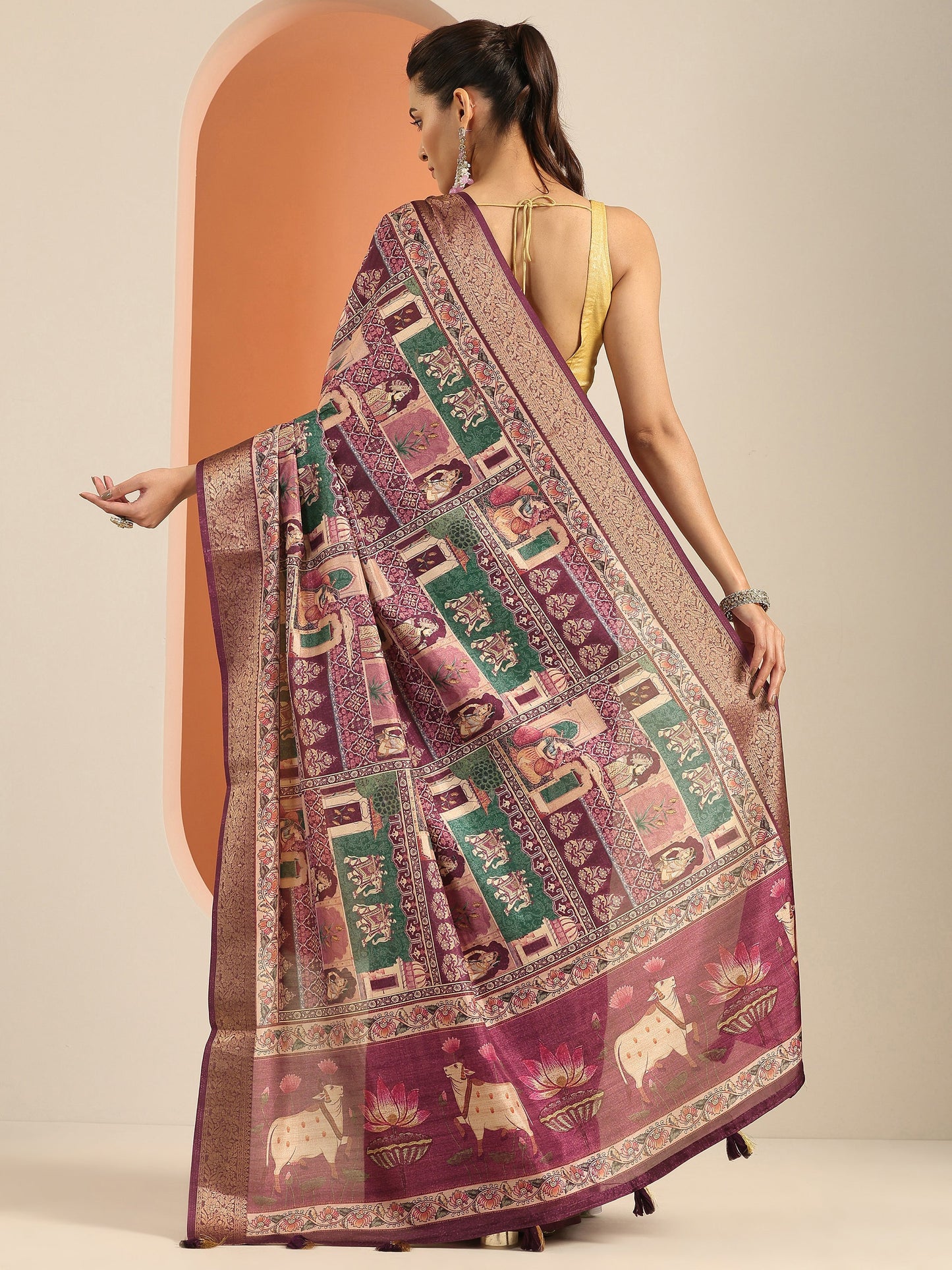 Burgundy Printed Silk Blend Saree With Unstitched Blouse Piece