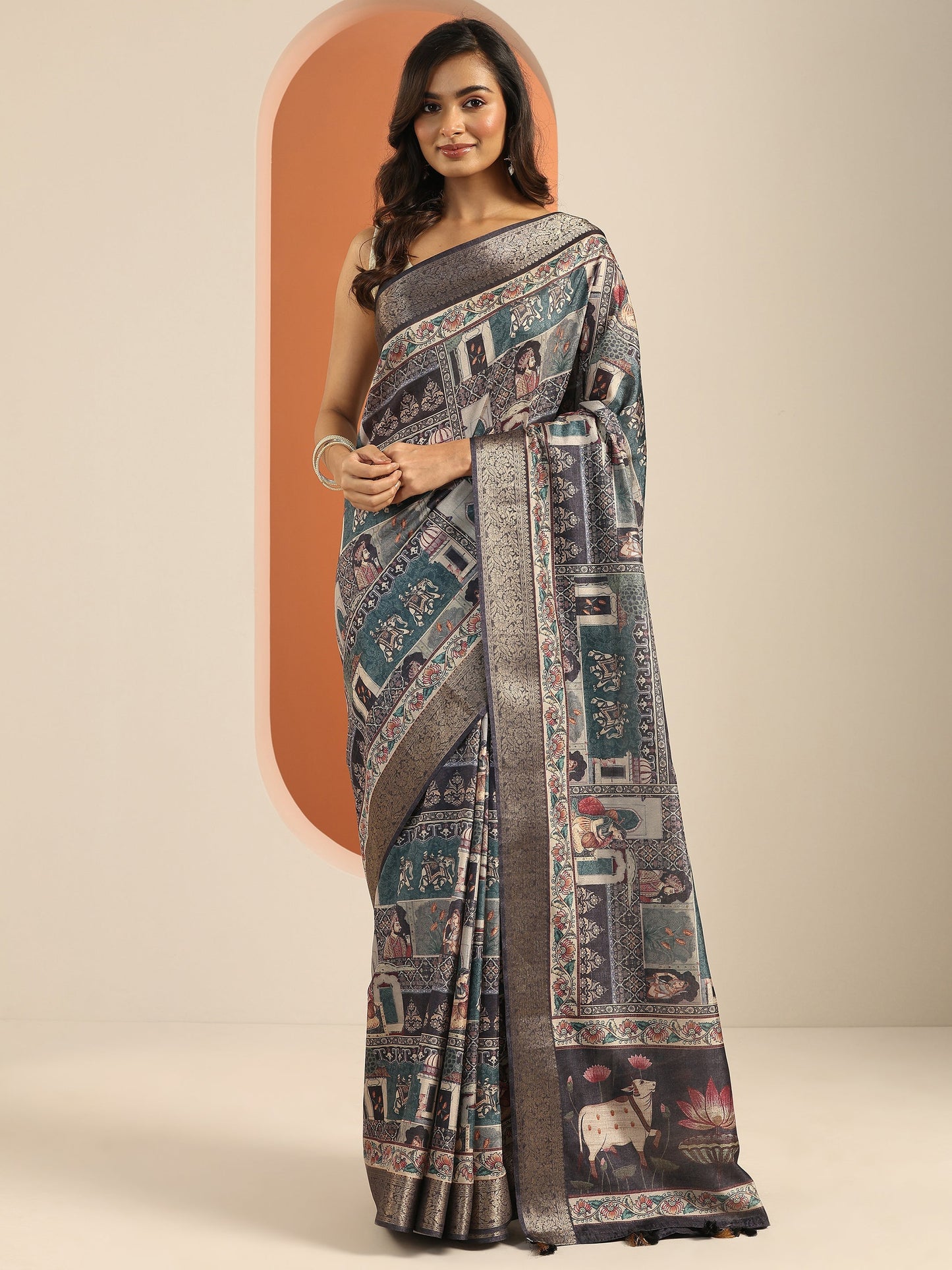 Multi Printed Silk Blend Saree With Unstitched Blouse Piece