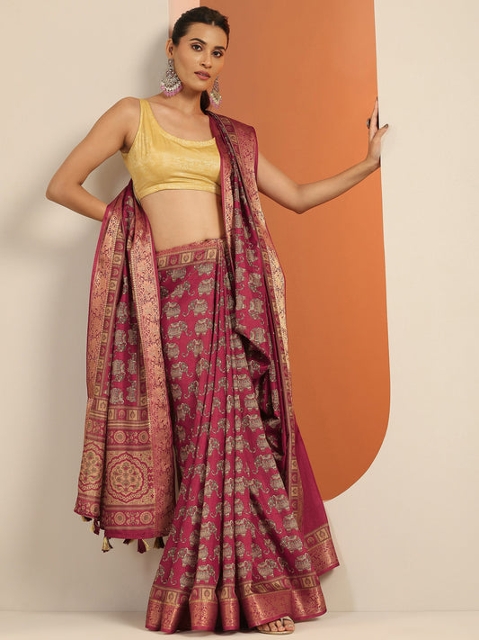 Red Printed Silk Blend Saree With Unstitched Blouse Piece
