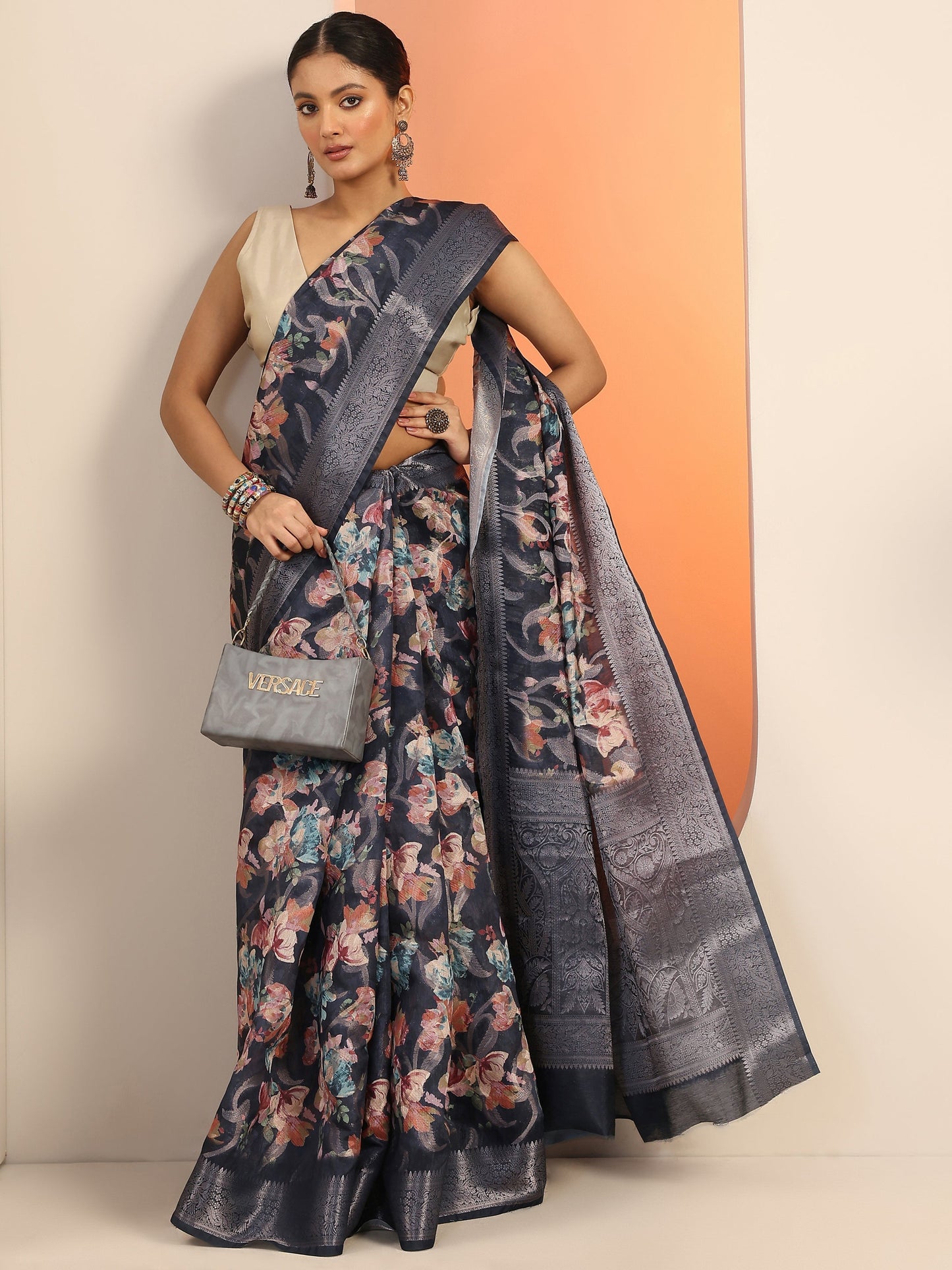 Navy Blue Printed Silk Blend Saree With Unstitched Blouse Piece