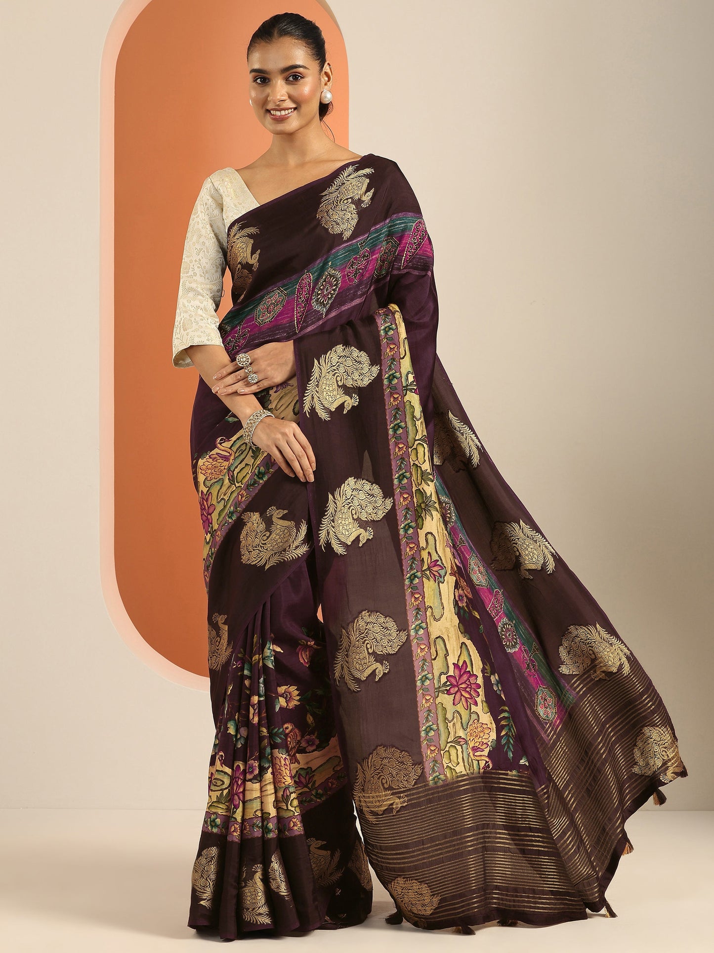 Burgundy Printed Silk Blend Saree With Unstitched Blouse Piece