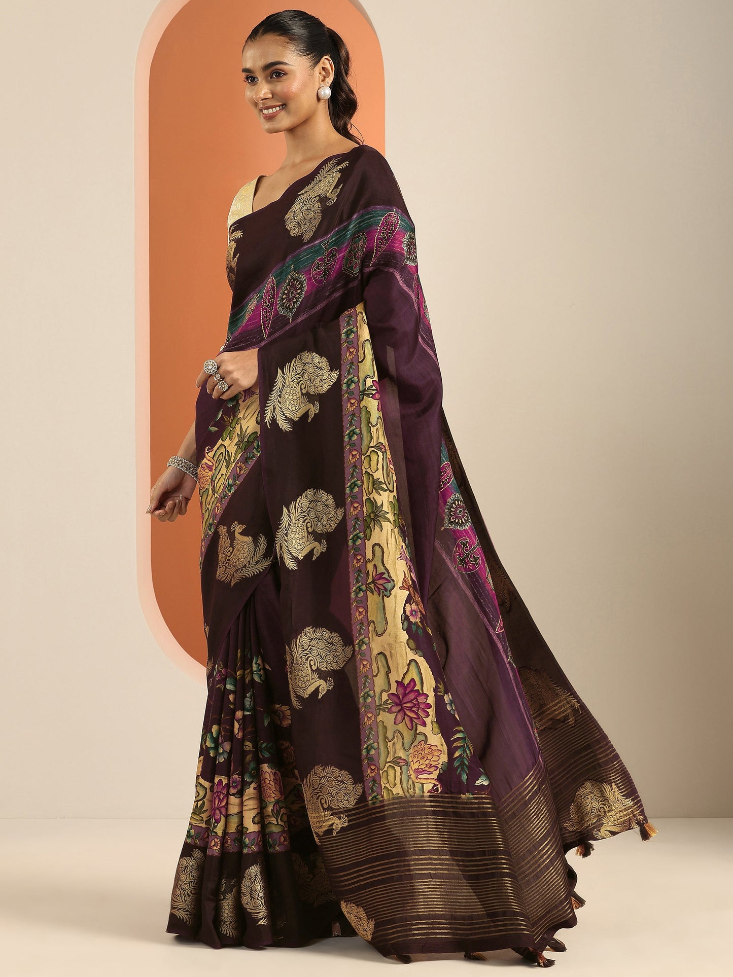 Burgundy Printed Silk Blend Saree With Unstitched Blouse Piece