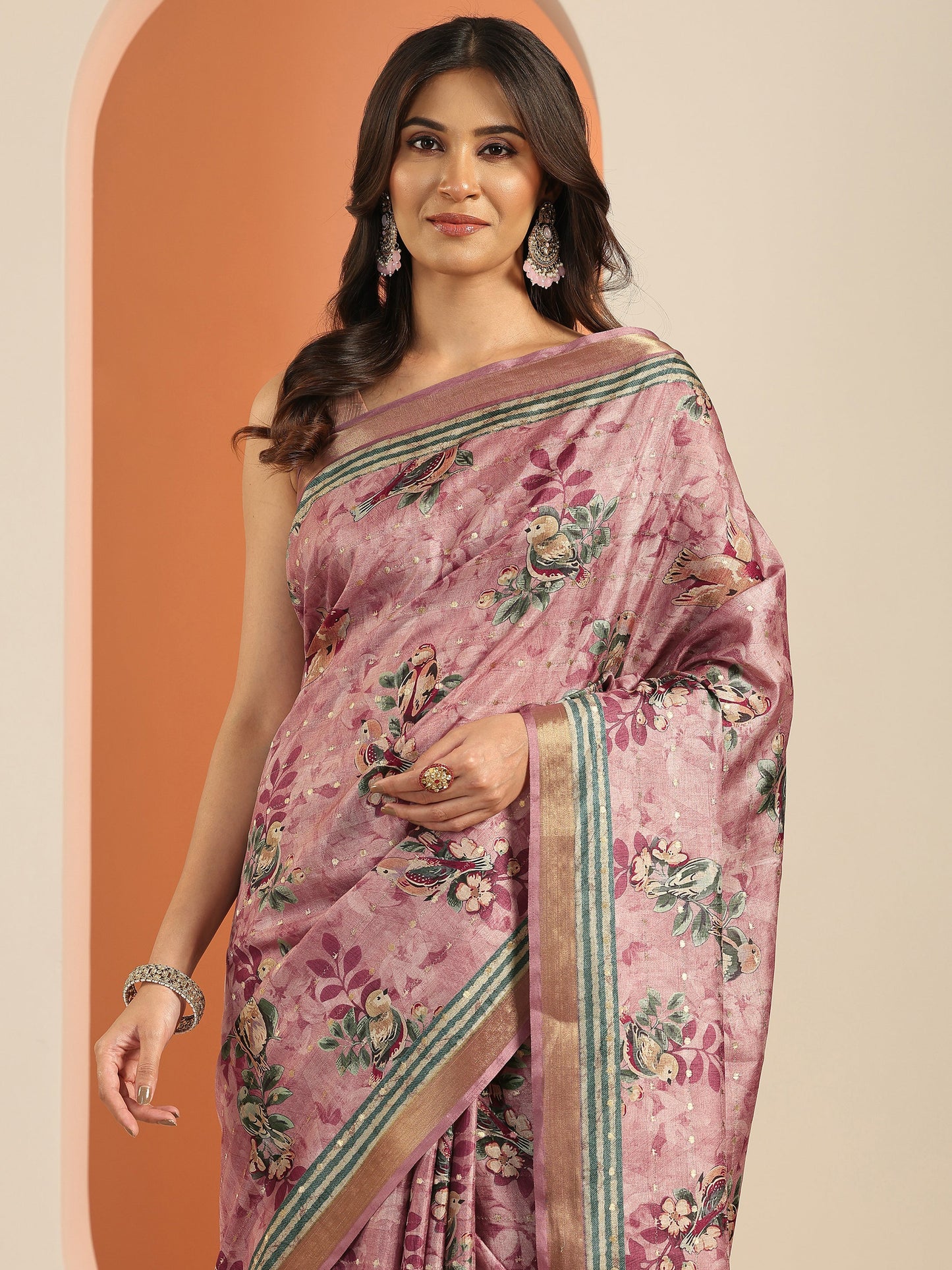 Purple Printed Silk Blend Saree With Unstitched Blouse Piece