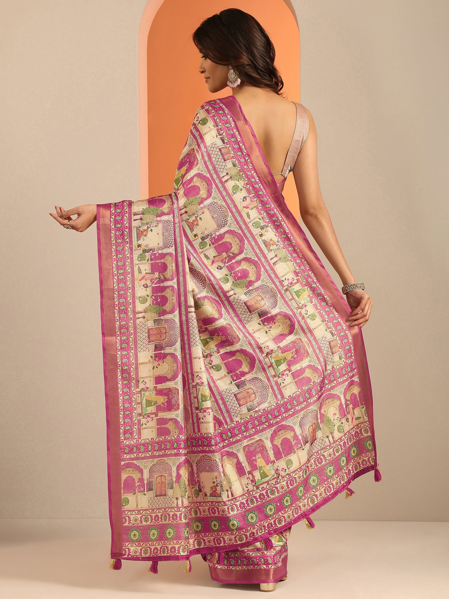 Pink Kalamkari Printed Silk Blend Saree With Unstitched Blouse Piece