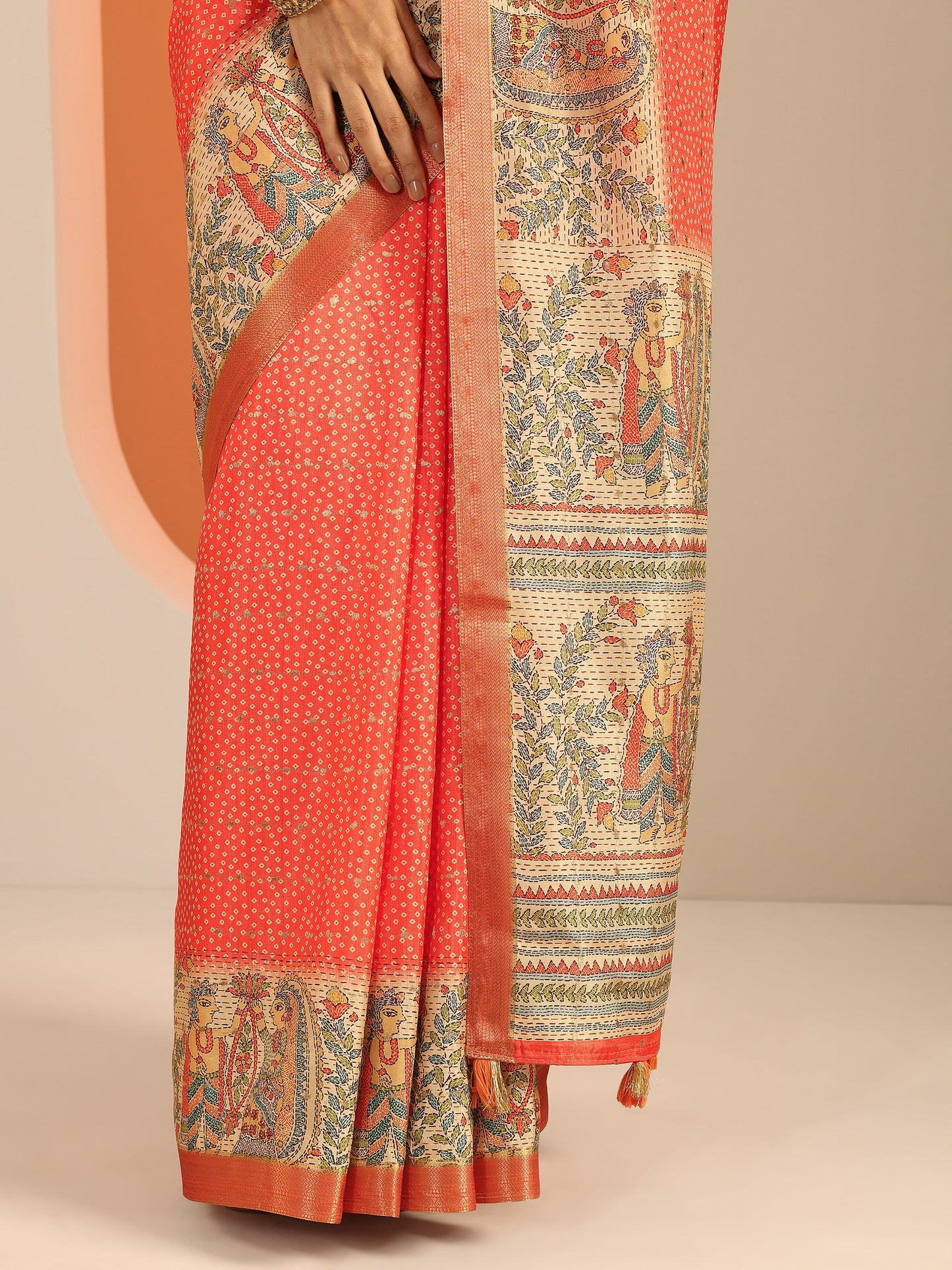 Orange Printed Silk Blend Saree With Unstitched Blouse Piece
